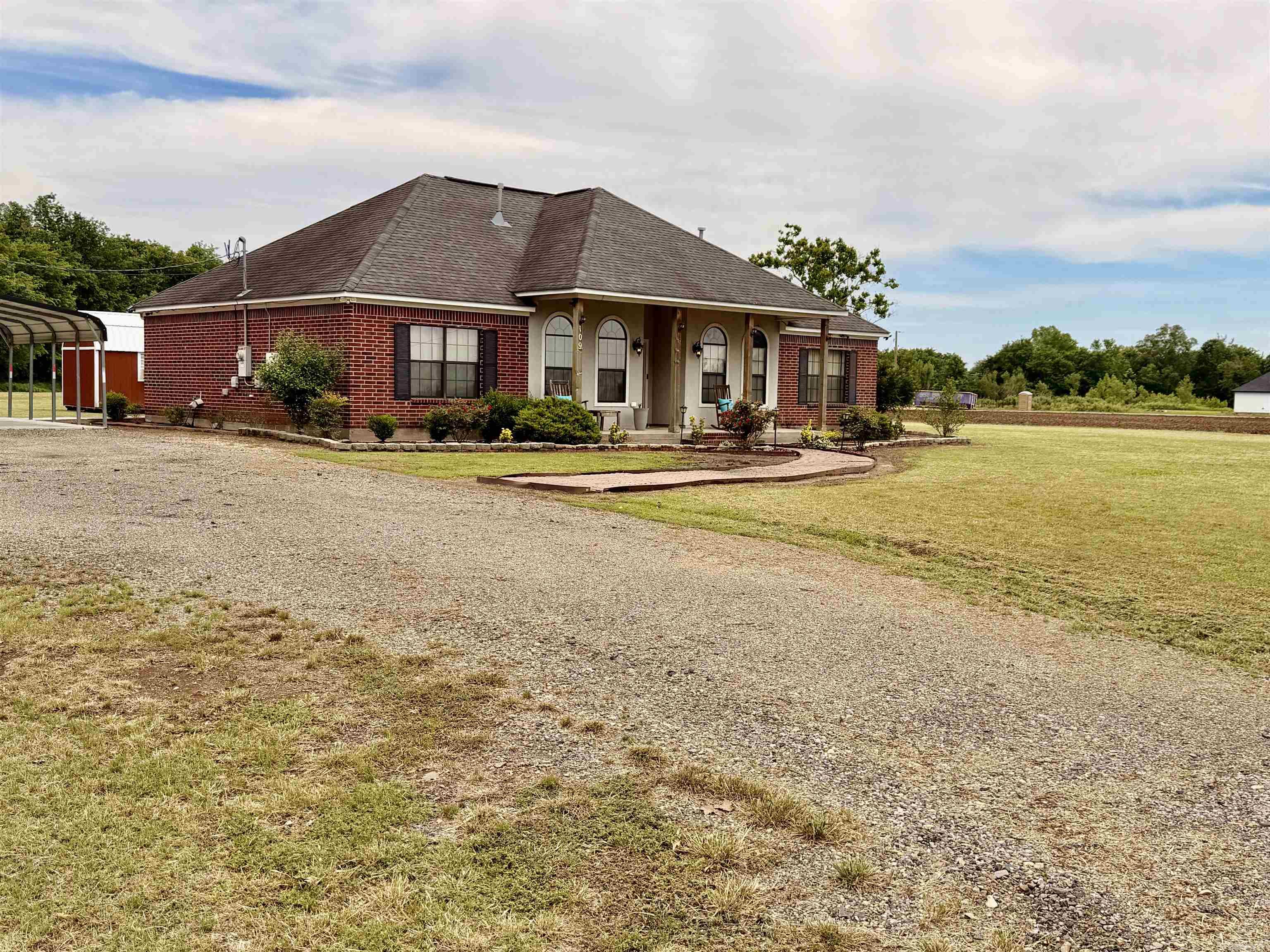 109 Masonville  McGehee, AR