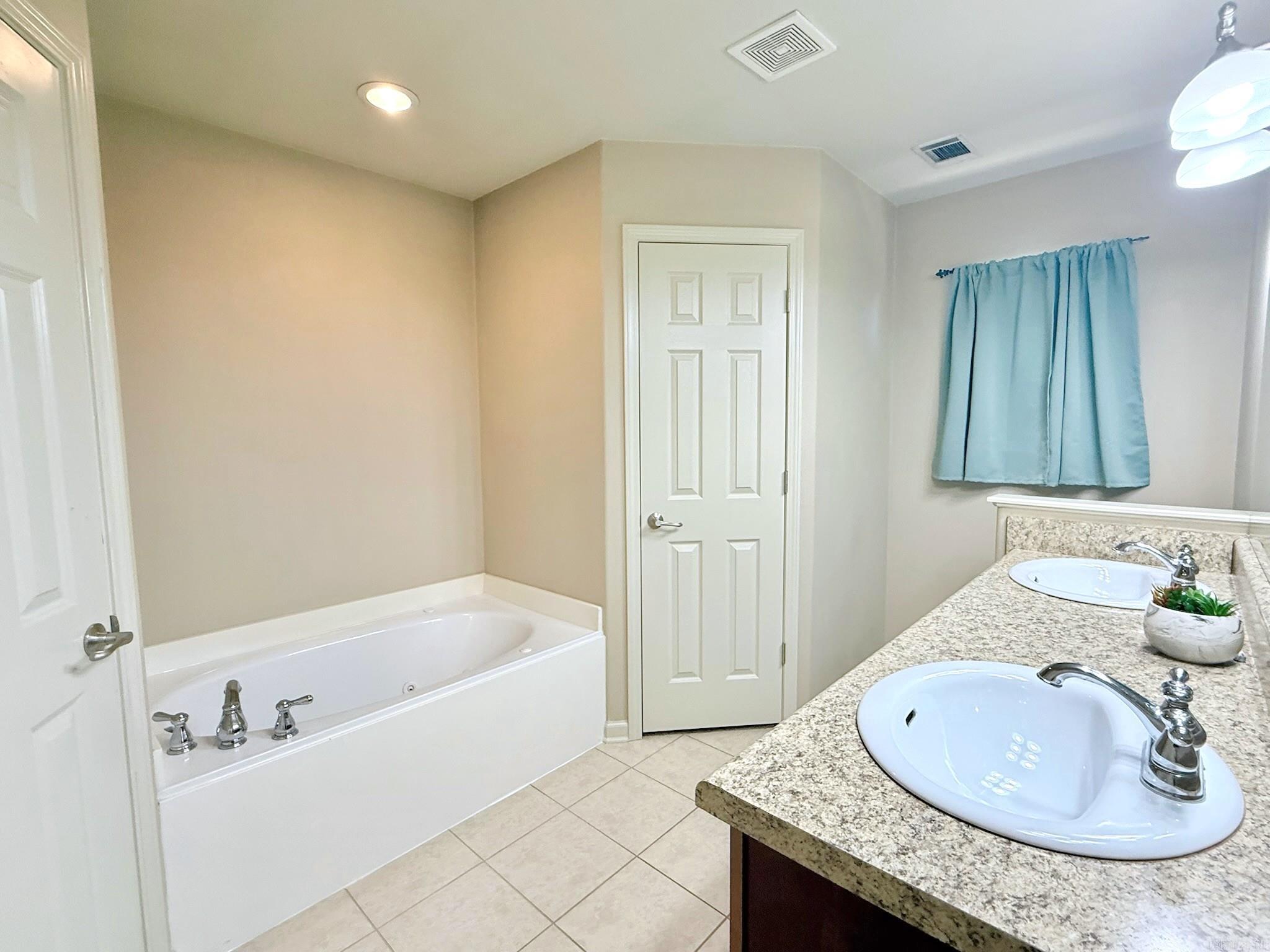 5515 Heritage Valley  Benton, AR