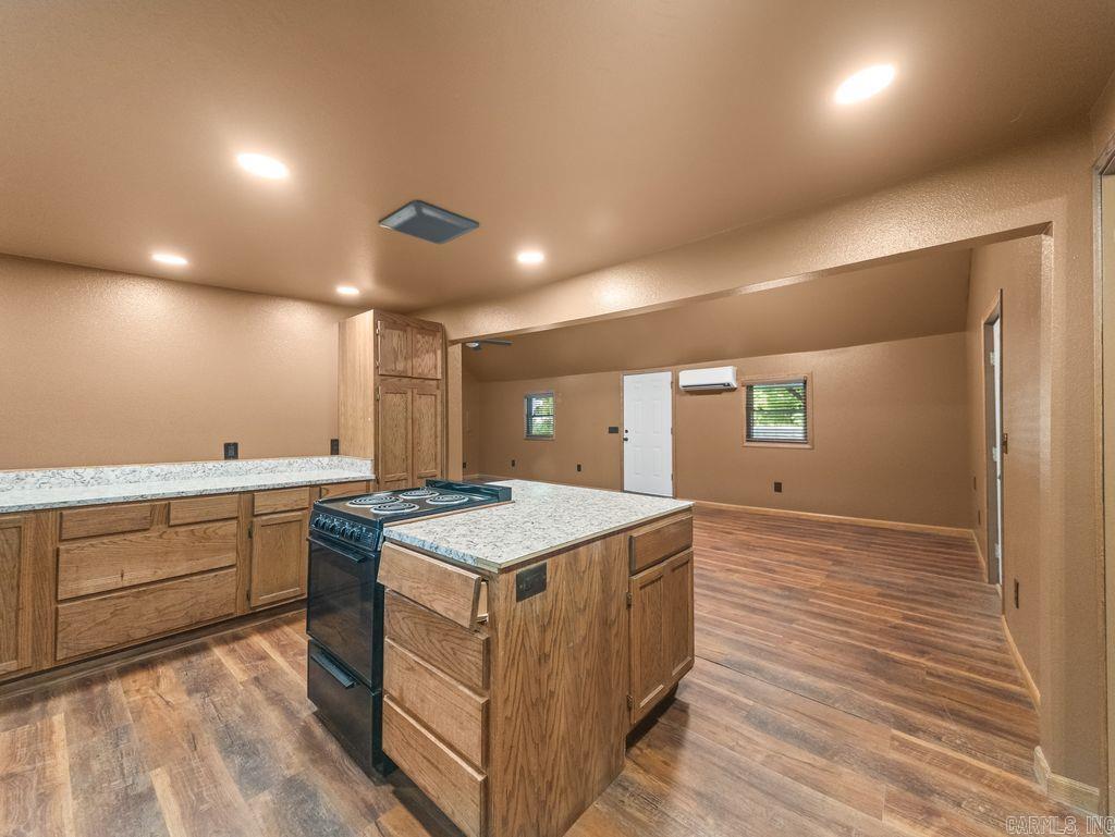 2140 Shady  Hot Springs, AR