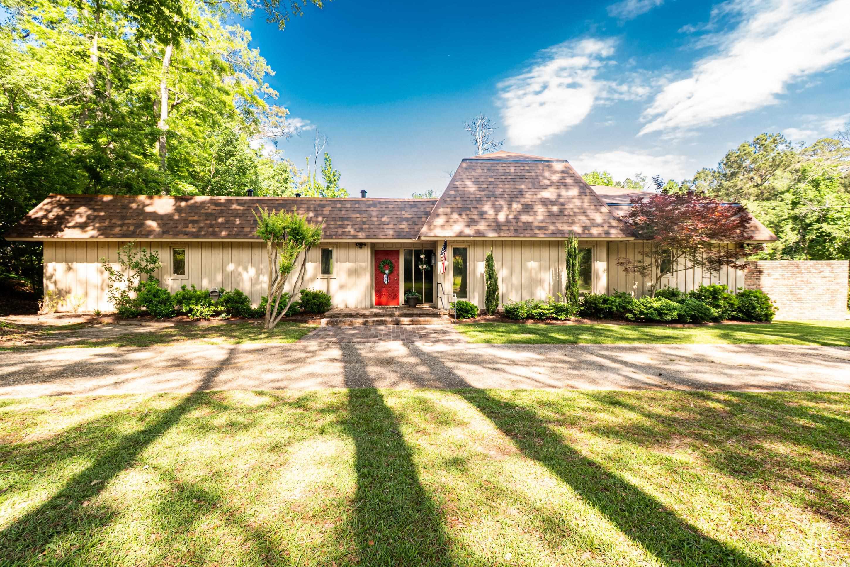 166 Glenridge Pkwy  El Dorado, AR