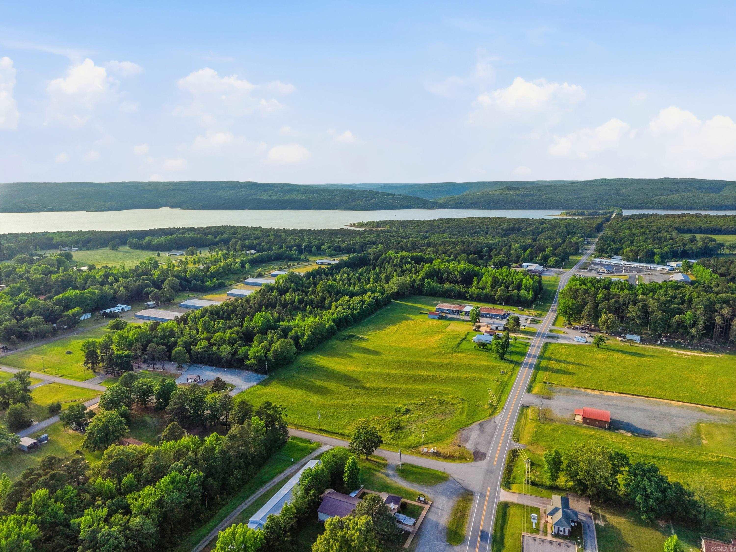 00 Hwy 16  Greers Ferry, AR
