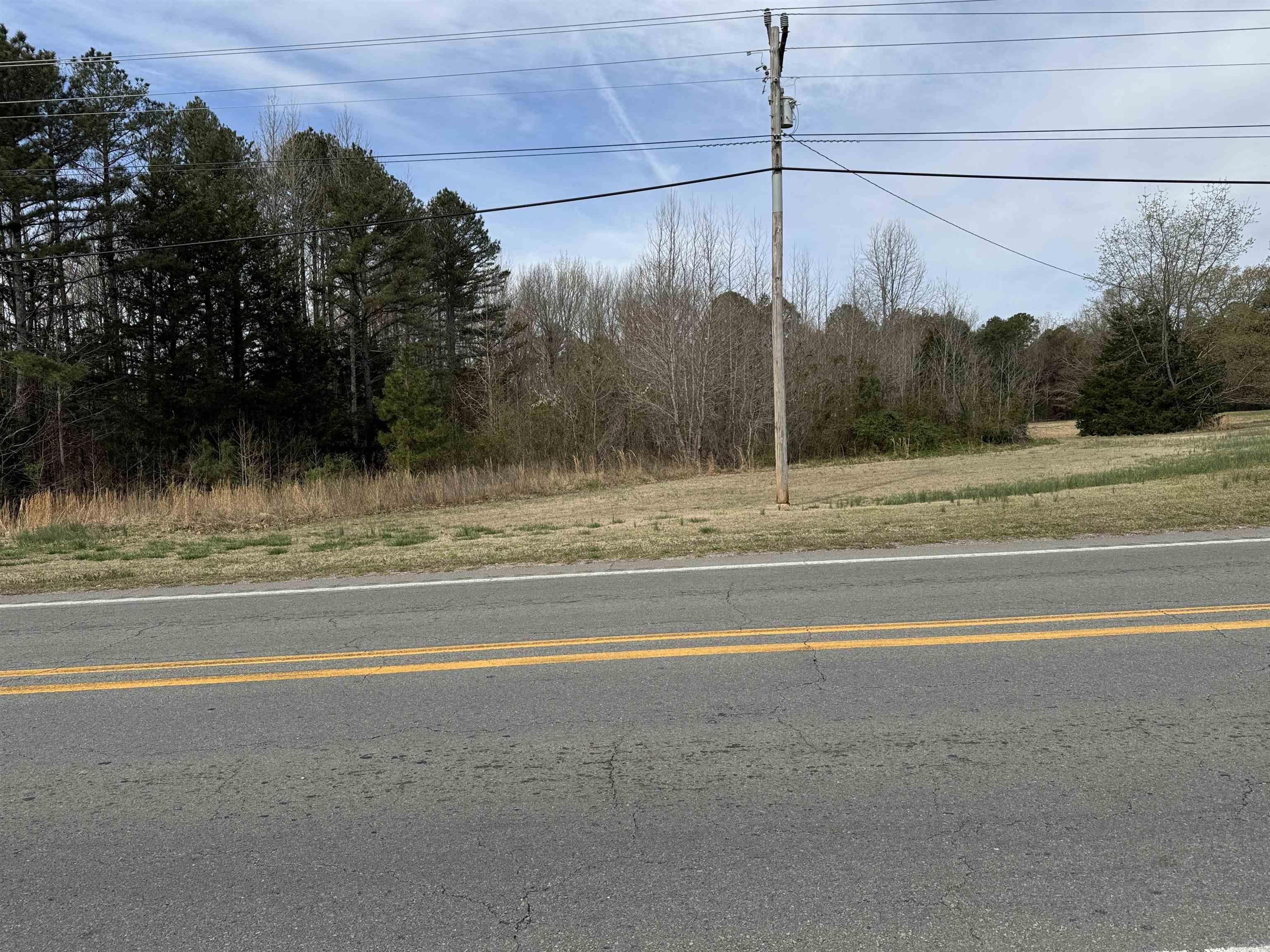 00 Hwy 16  Greers Ferry, AR