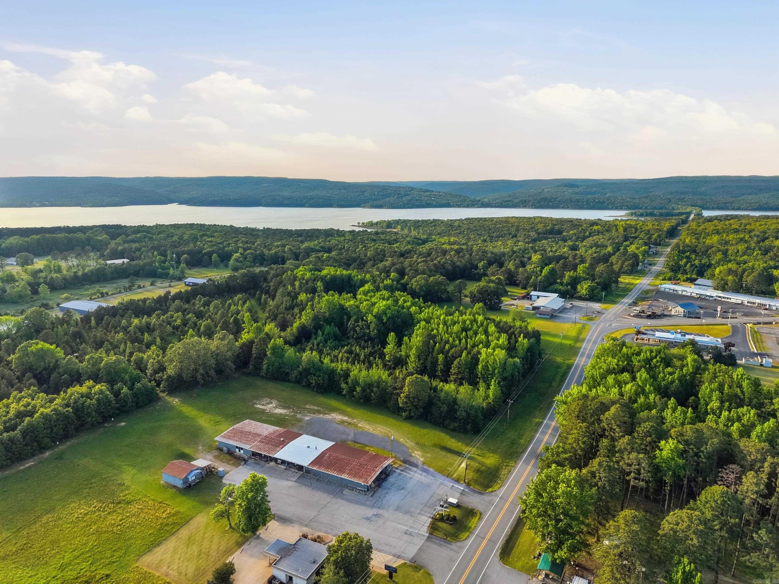 00 Hwy 16  Greers Ferry, AR