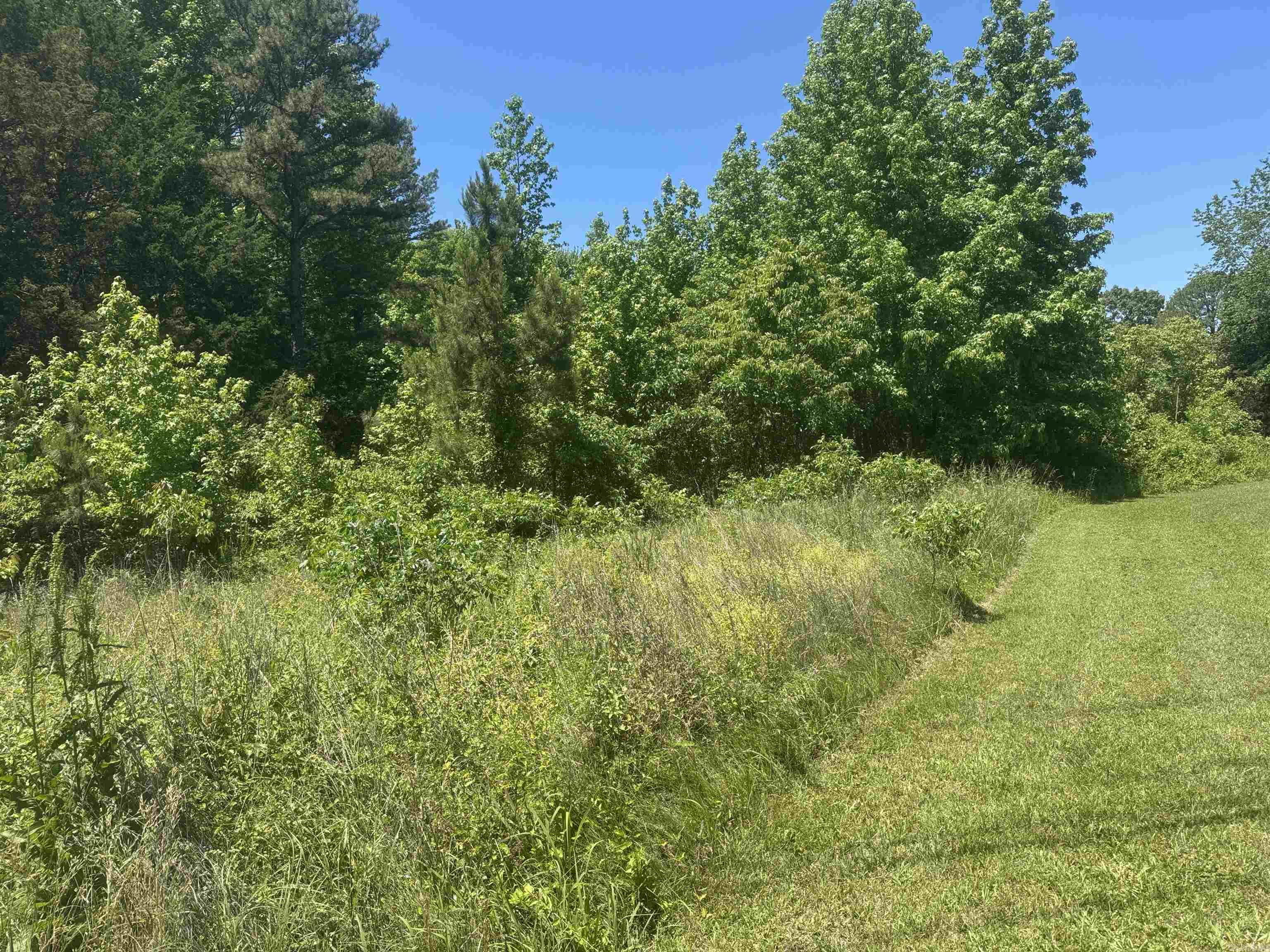 00 Hwy 16  Greers Ferry, AR