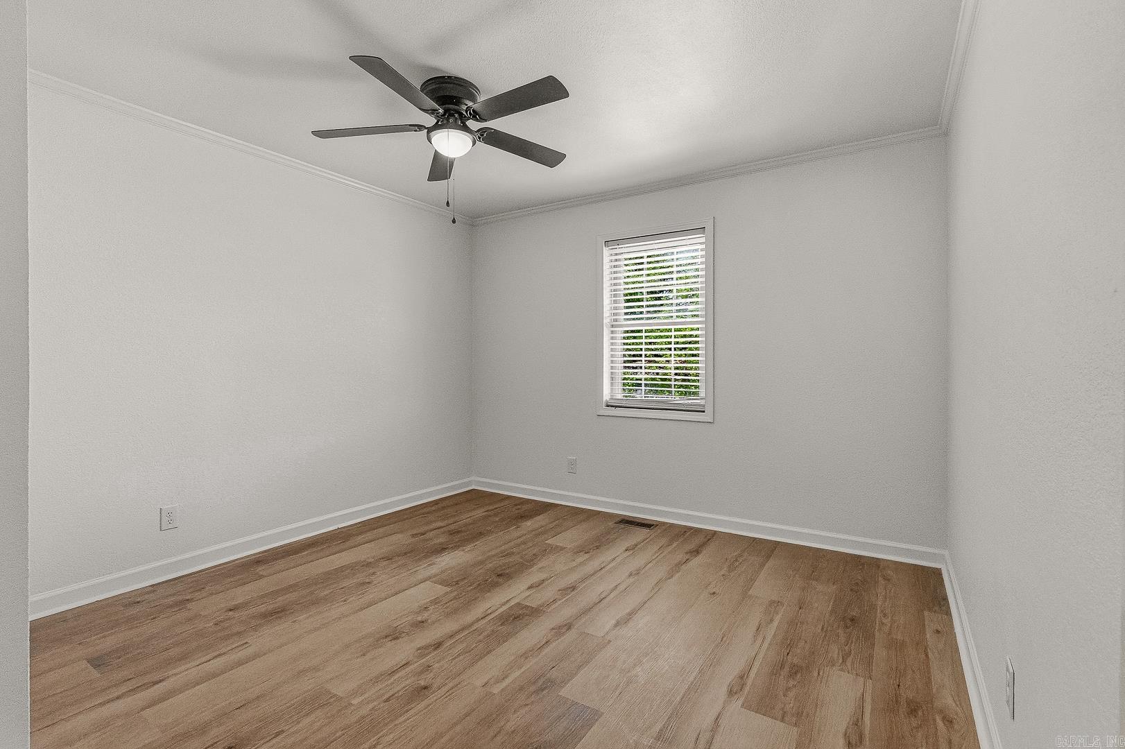 2101 WILDROSE LN  Paragould, AR