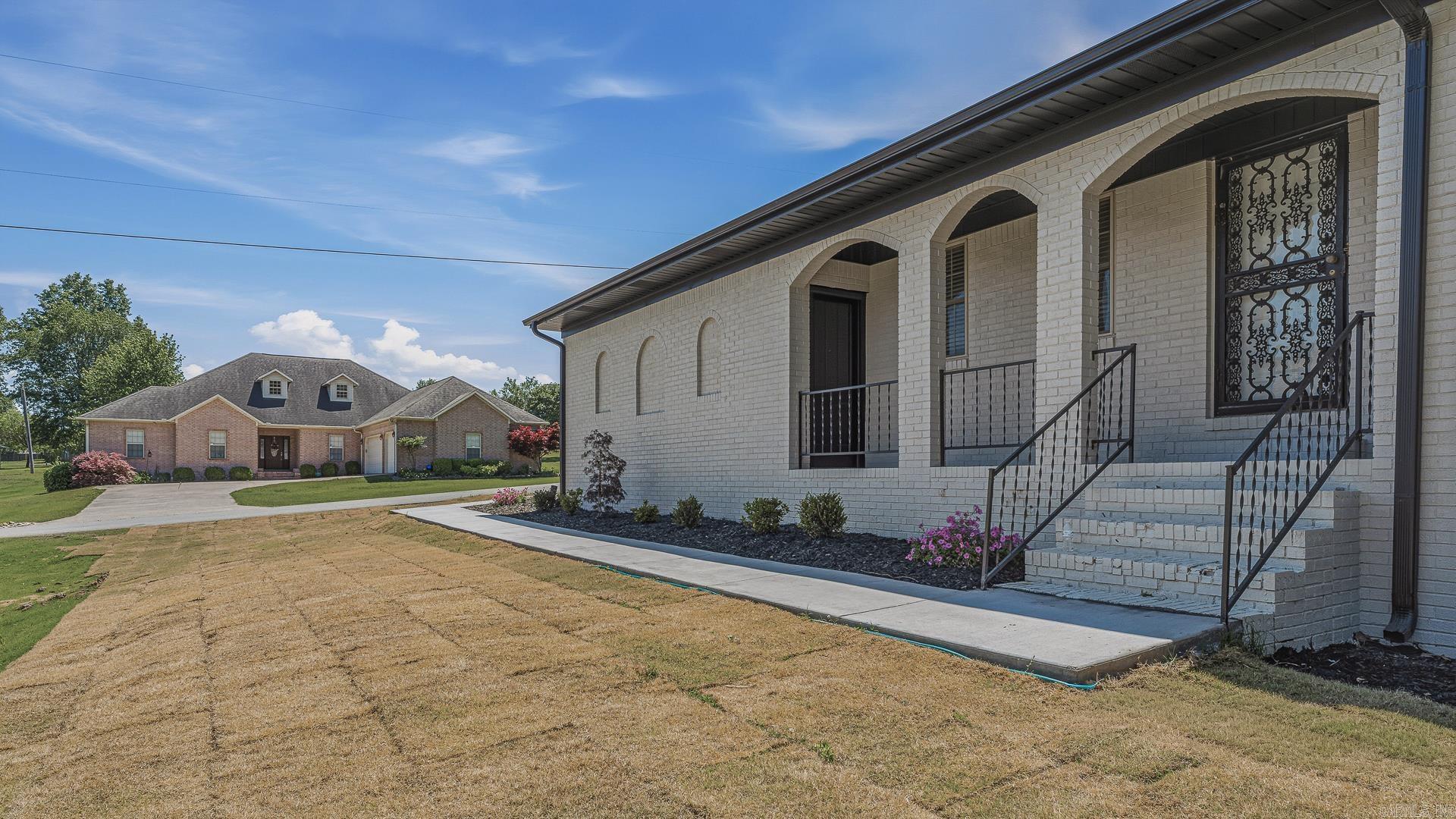 2101 WILDROSE LN  Paragould, AR