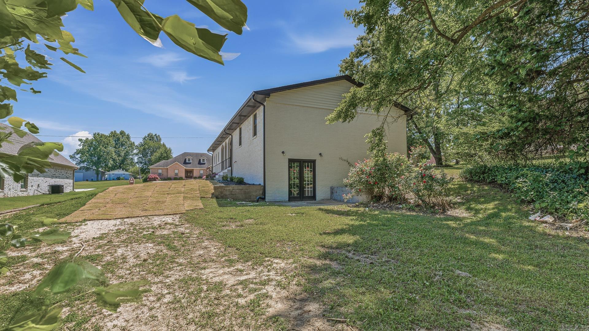 2101 WILDROSE LN  Paragould, AR