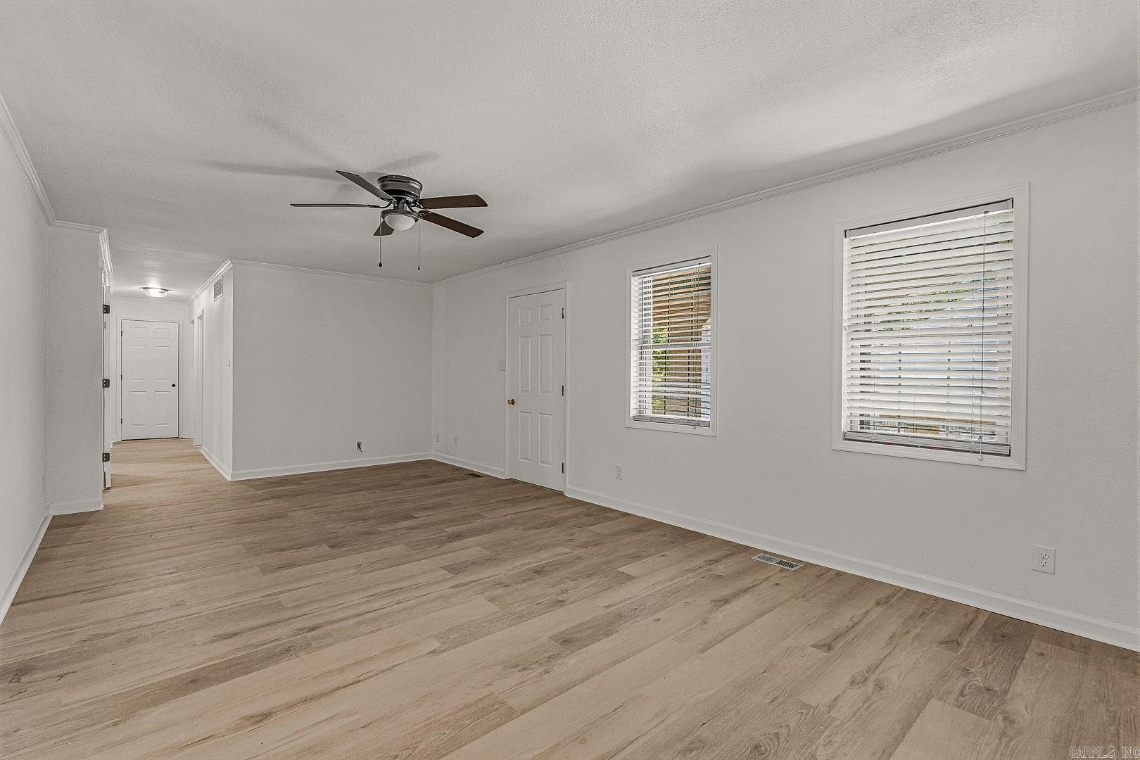 2101 WILDROSE LN  Paragould, AR
