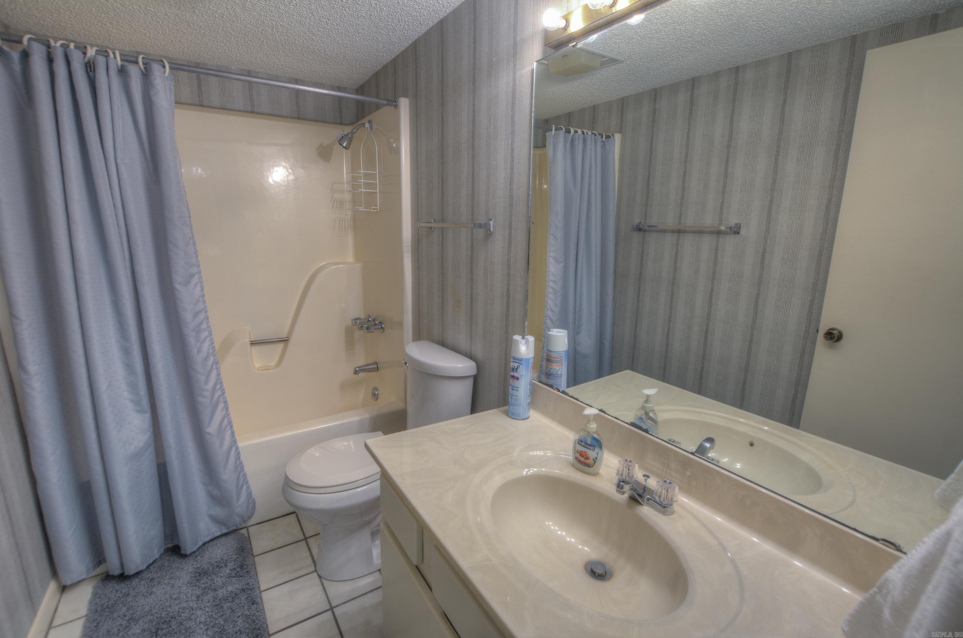 120 Catalina  Hot Springs, AR