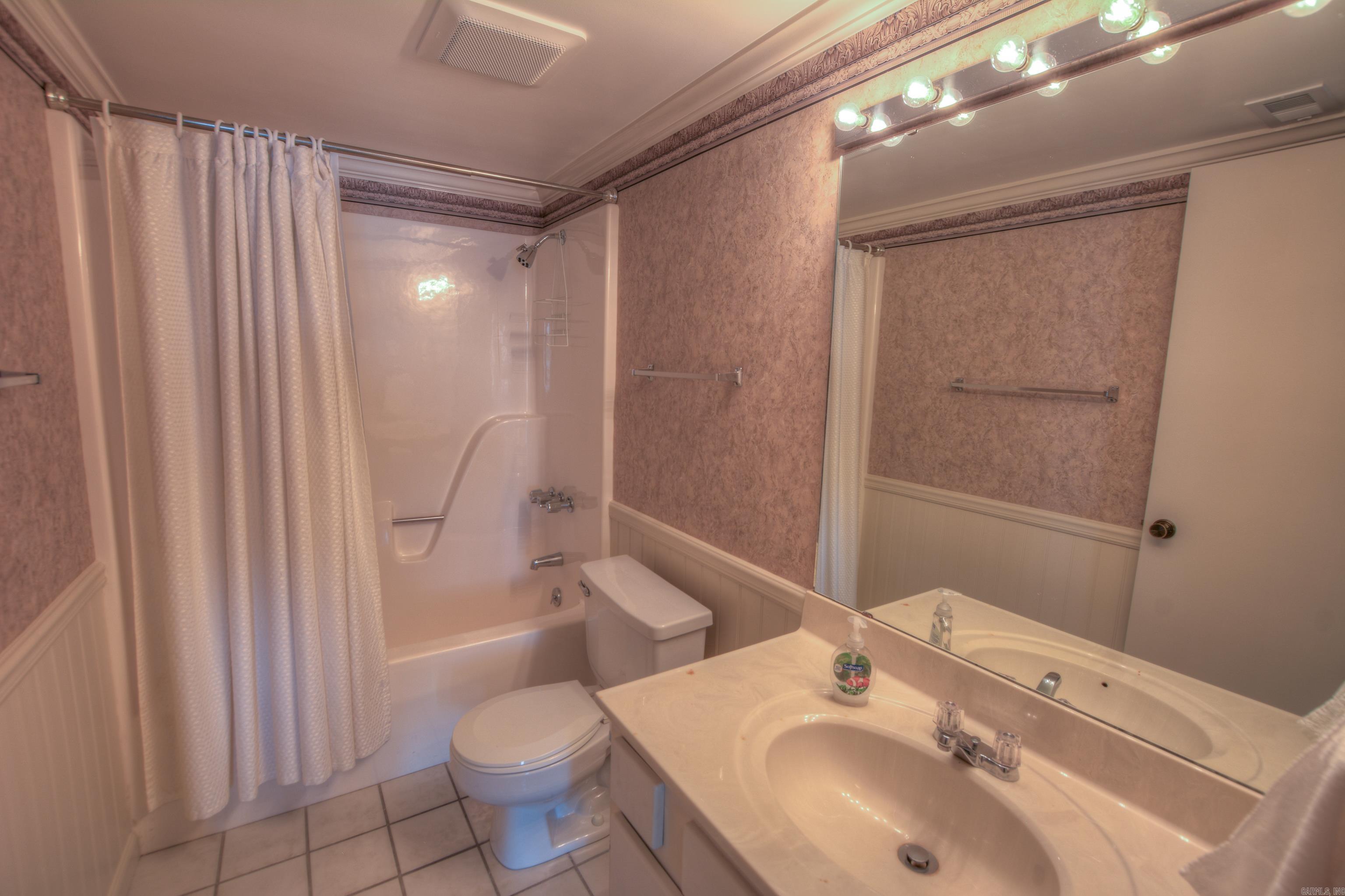 120 Catalina  Hot Springs, AR