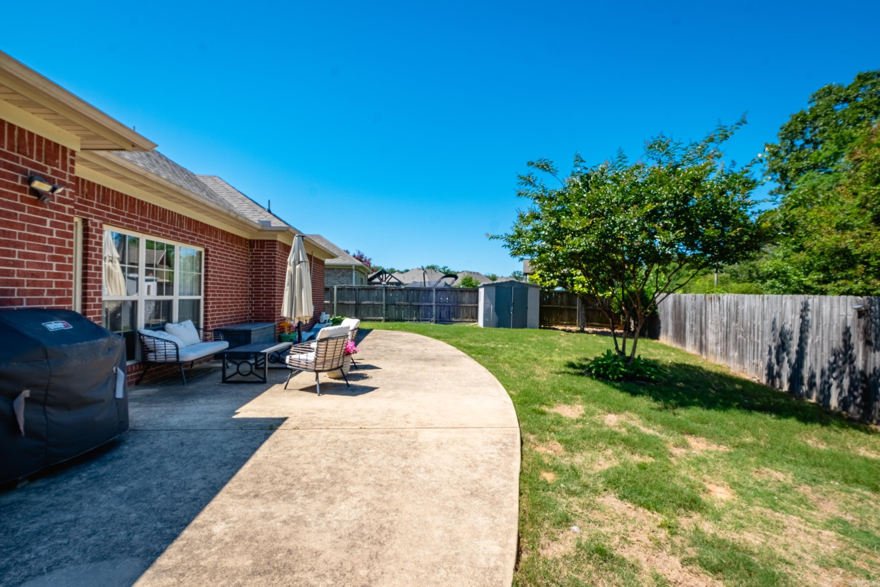 44 Oakbrooke  Sherwood, AR