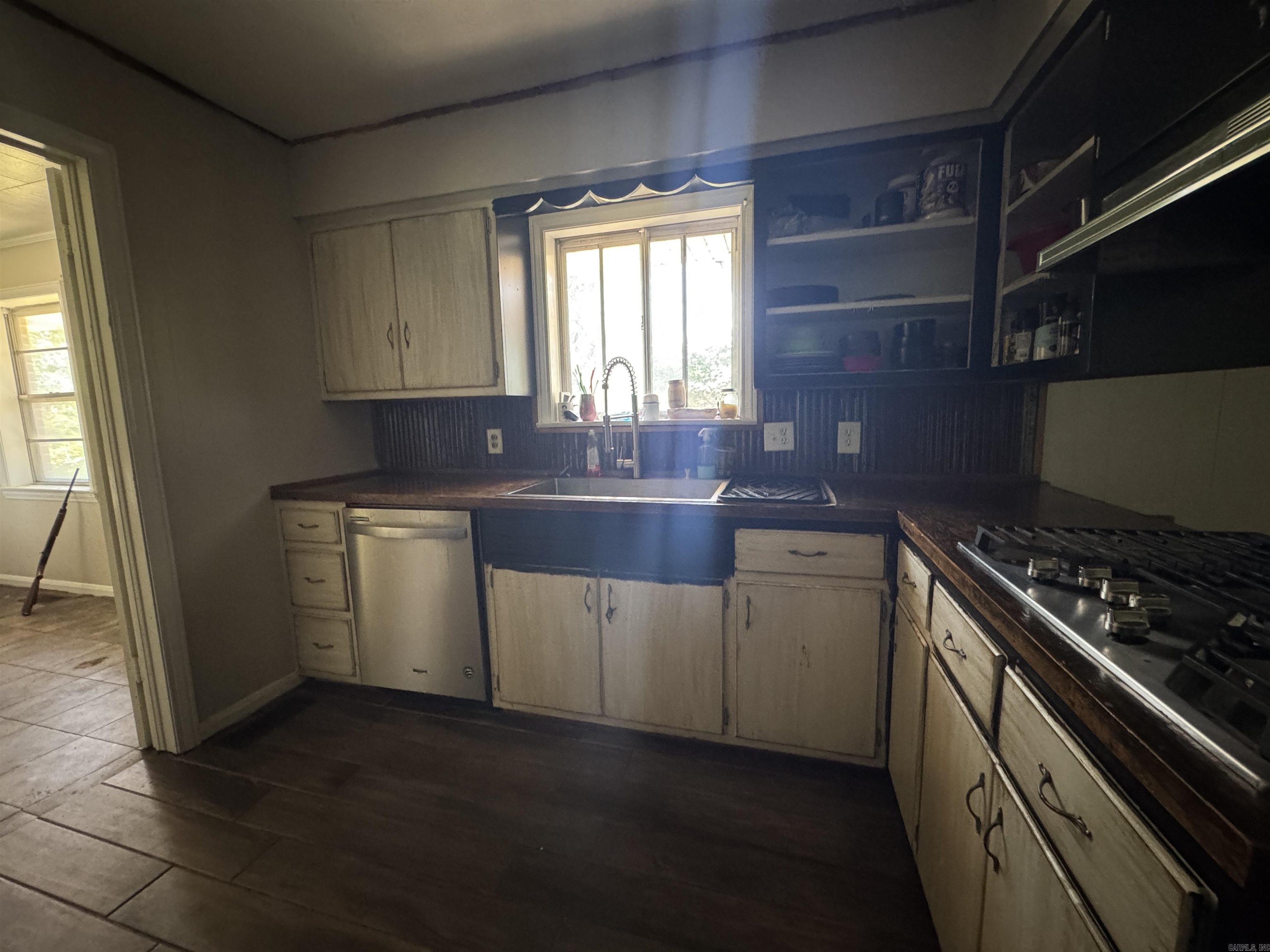 1209 Basil  Corning, AR