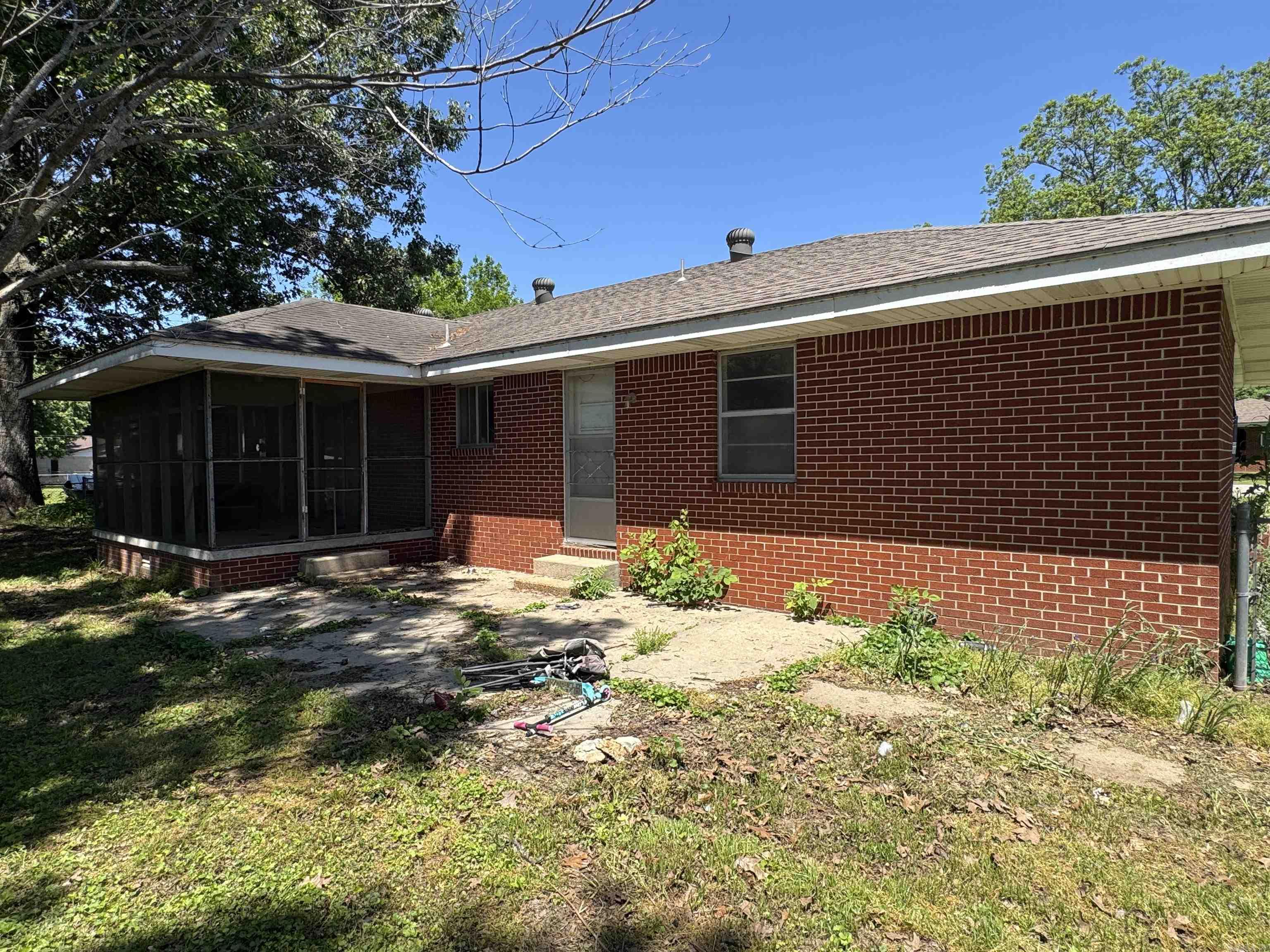1209 Basil  Corning, AR