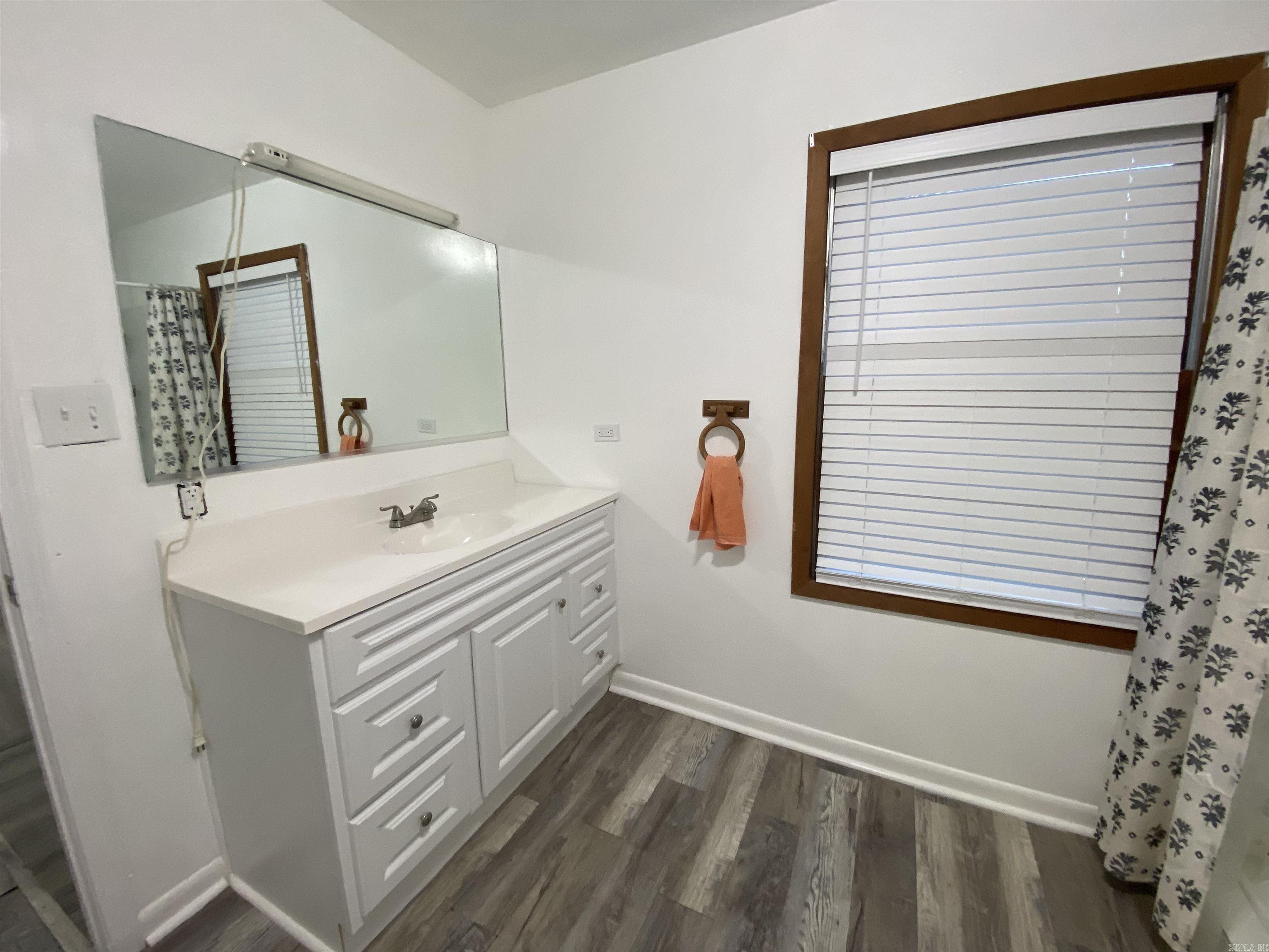 534 Ellis  Trumann, AR