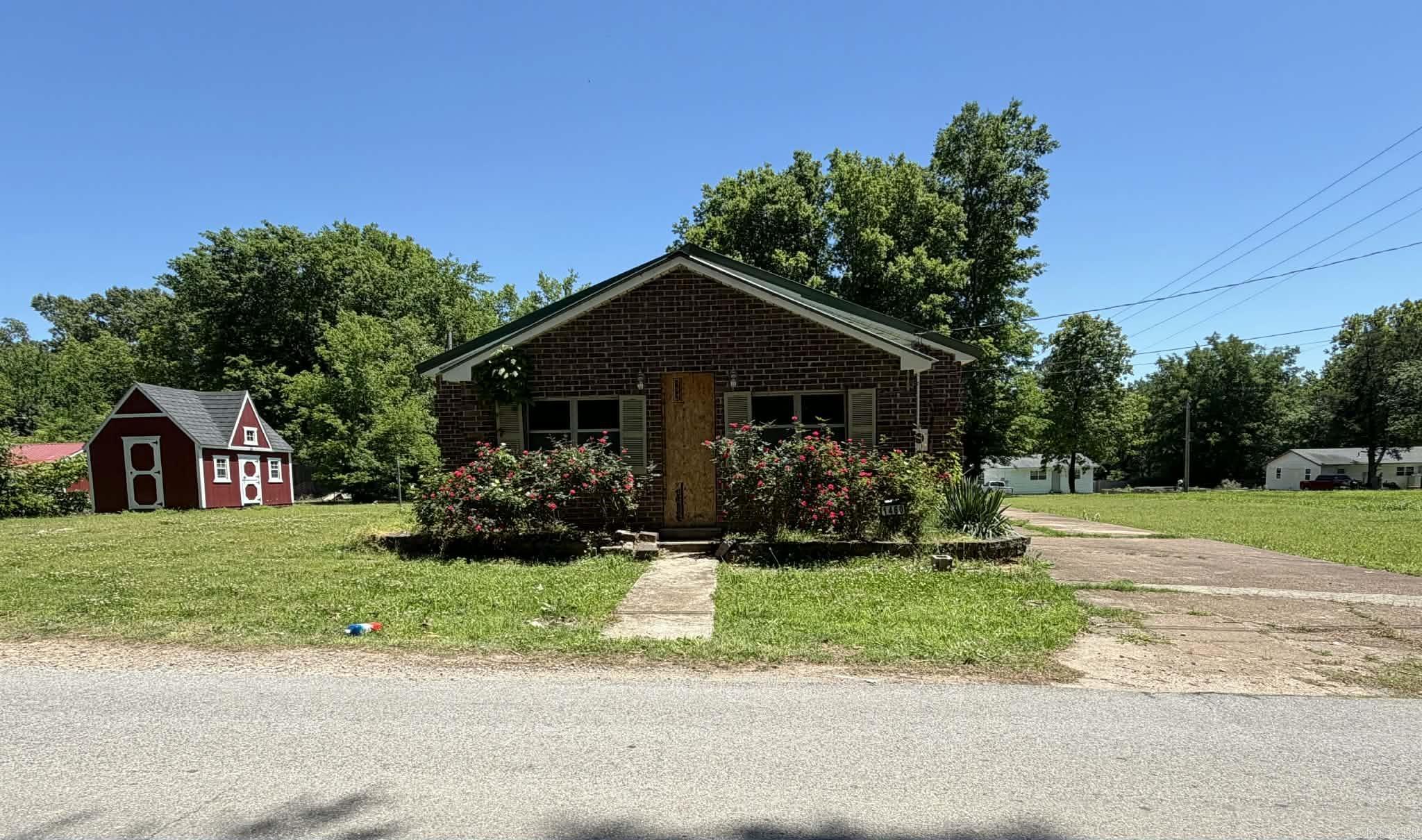 1460 Davis  Batesville, AR