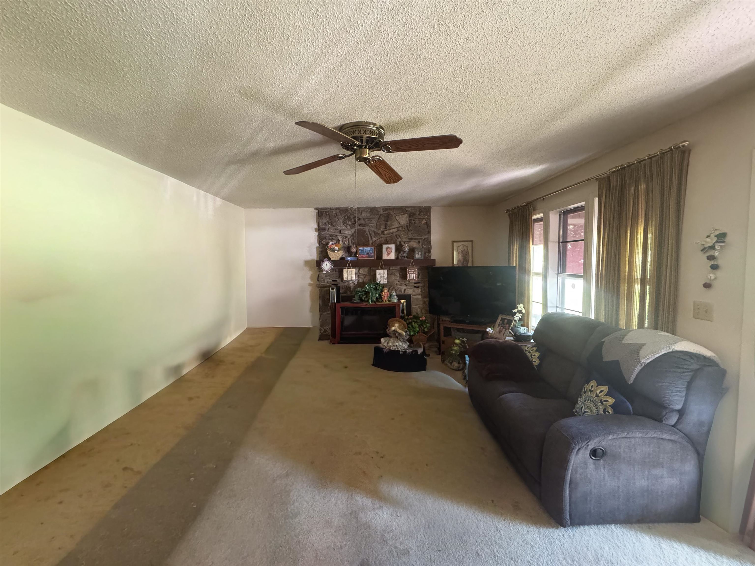 13 Iowa  Cherokee Village, AR