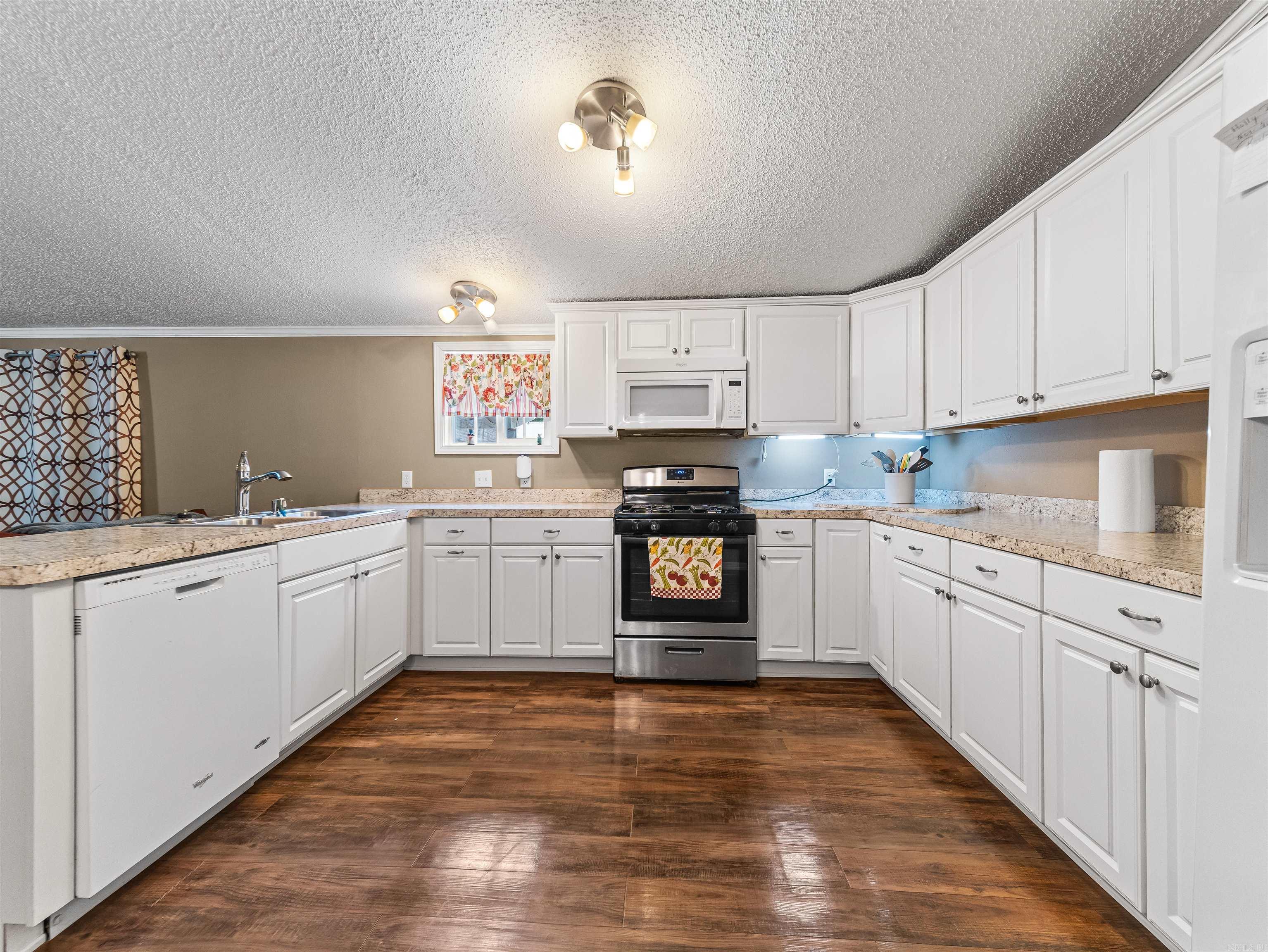 14350 Hwy 298  Jessieville, AR