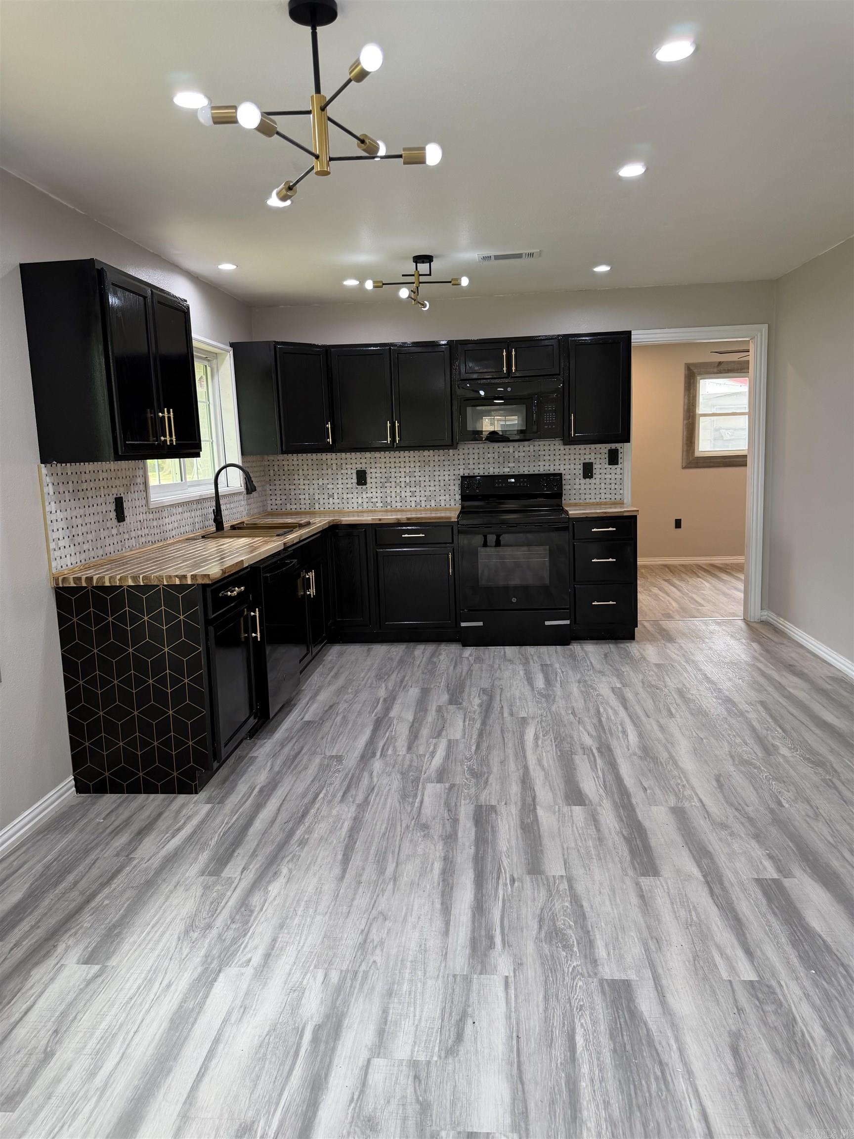 1603 Belmoor  Pine Bluff, AR