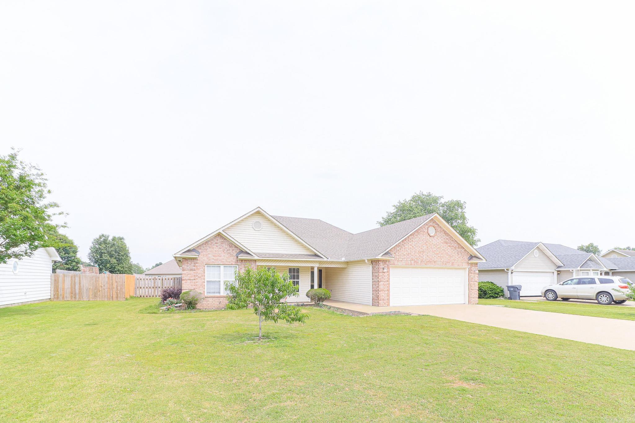4714 Lonoke  Jonesboro, AR