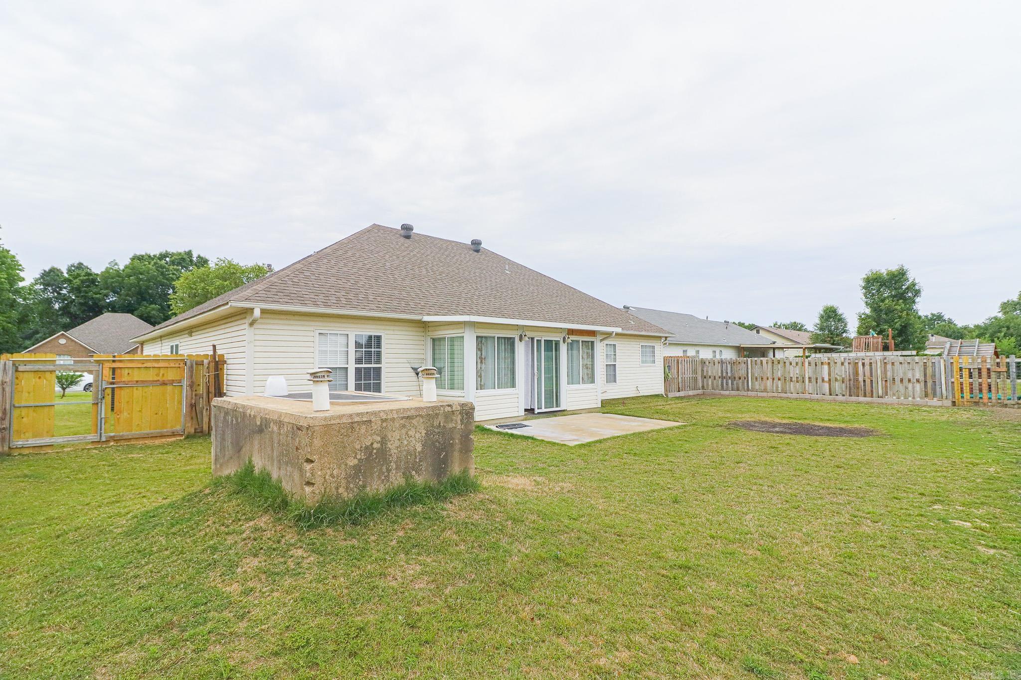 4714 Lonoke  Jonesboro, AR