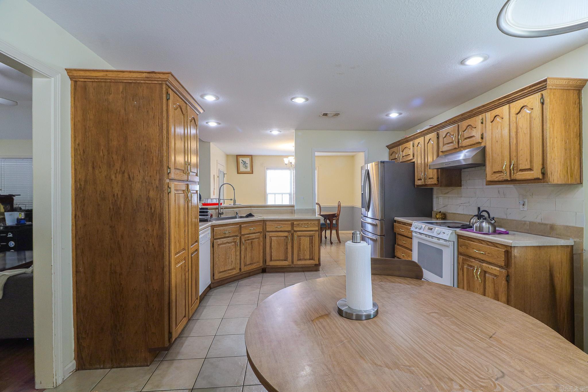 4714 Lonoke  Jonesboro, AR