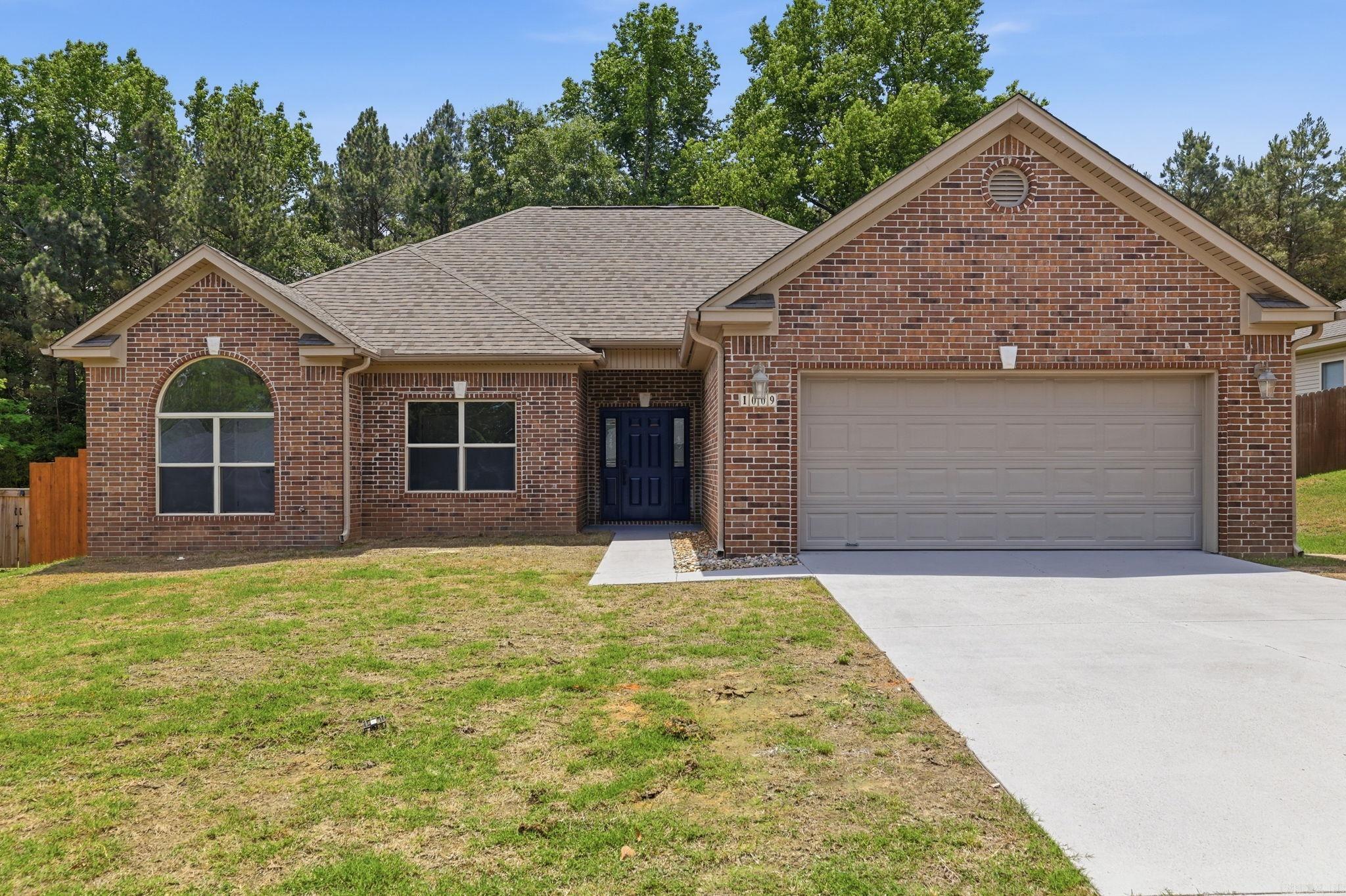 1009 Katy Ln  Alexander, AR