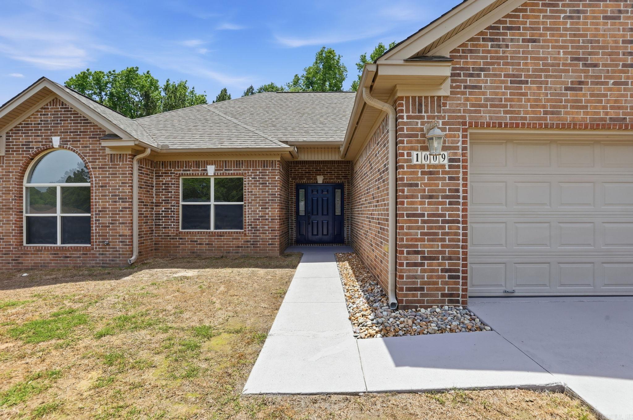 1009 Katy Ln  Alexander, AR