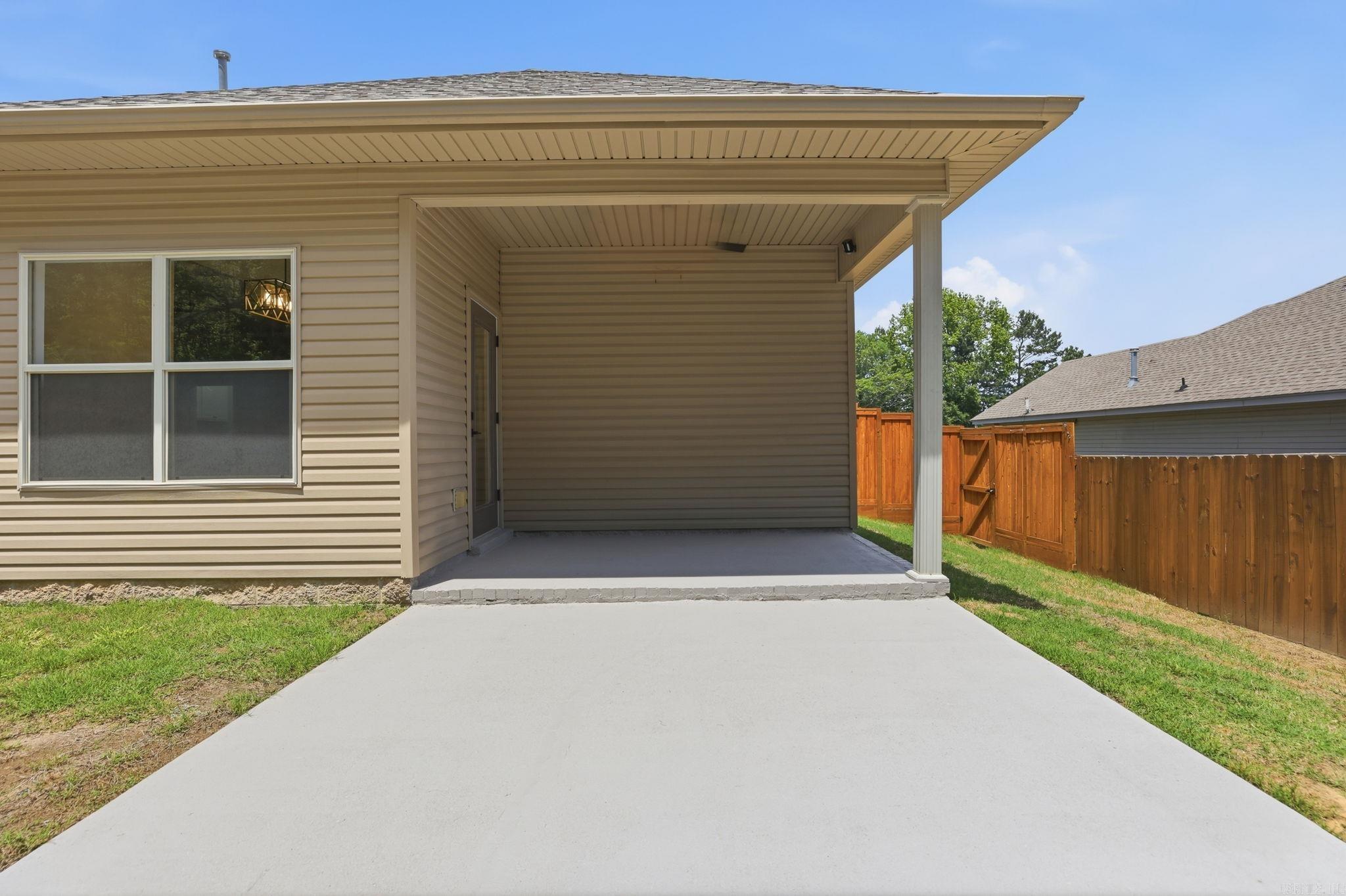 1009 Katy Ln  Alexander, AR
