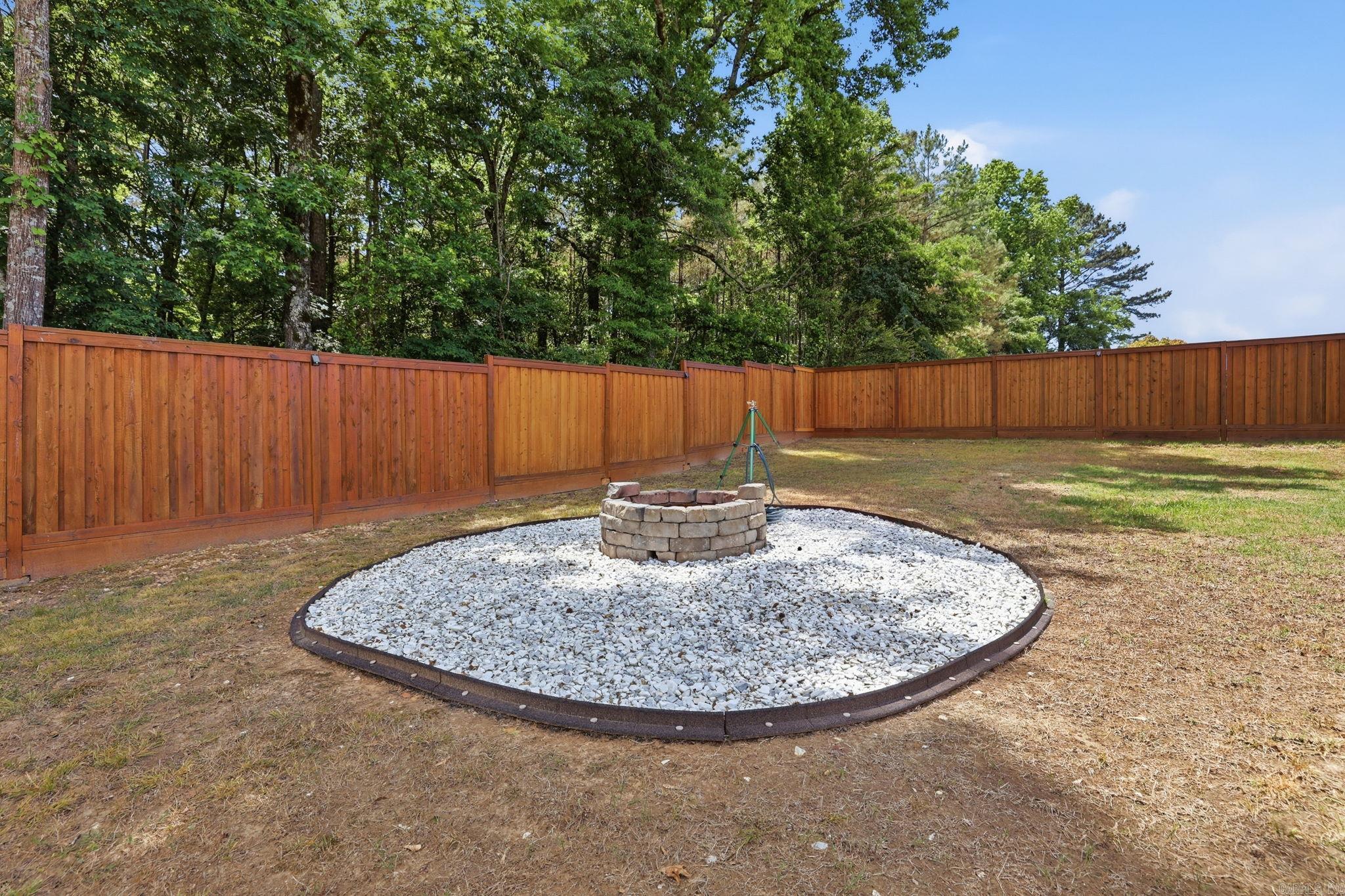 1009 Katy Ln  Alexander, AR