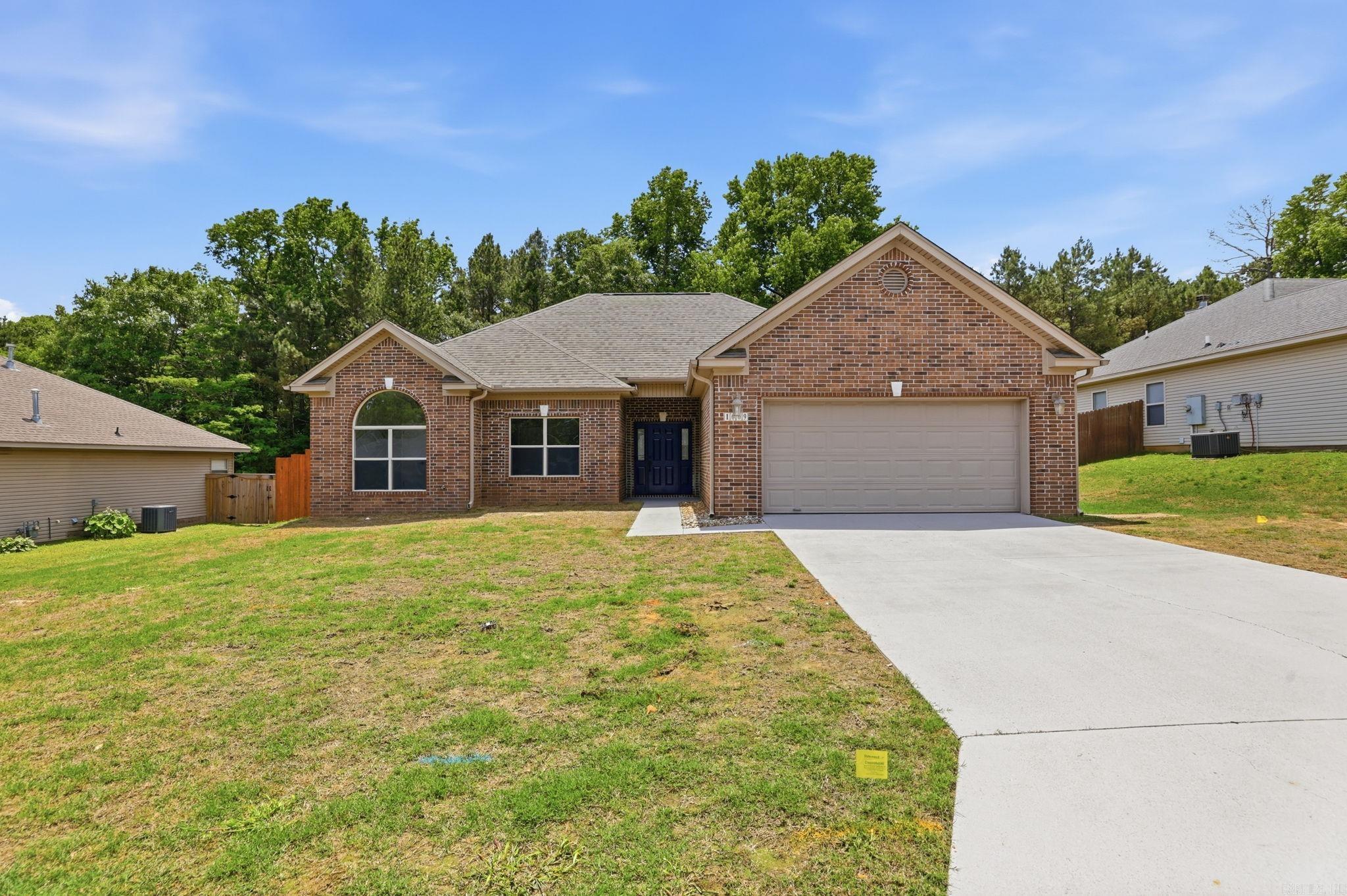 1009 Katy Ln  Alexander, AR