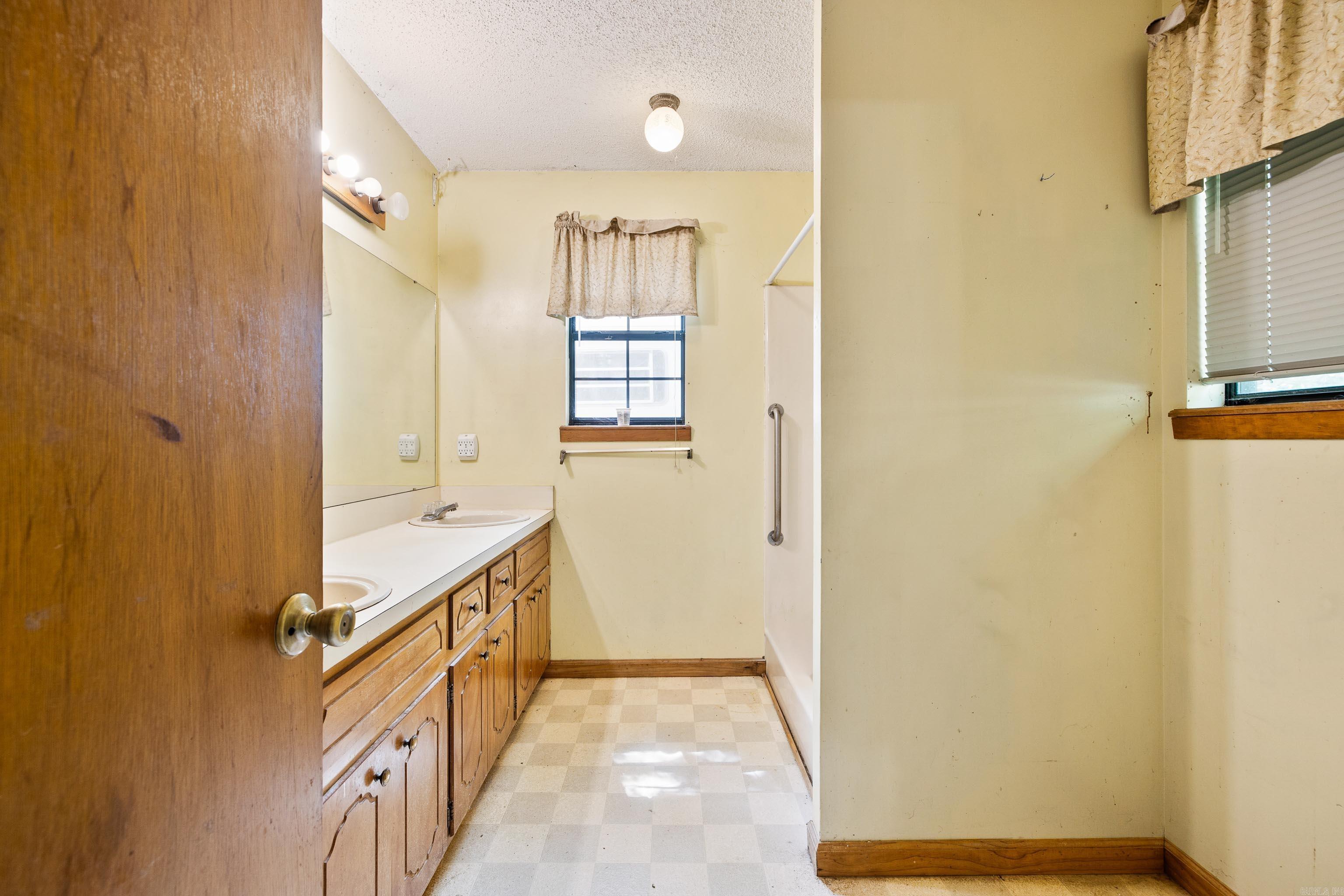 4999 Brooke  Benton, AR