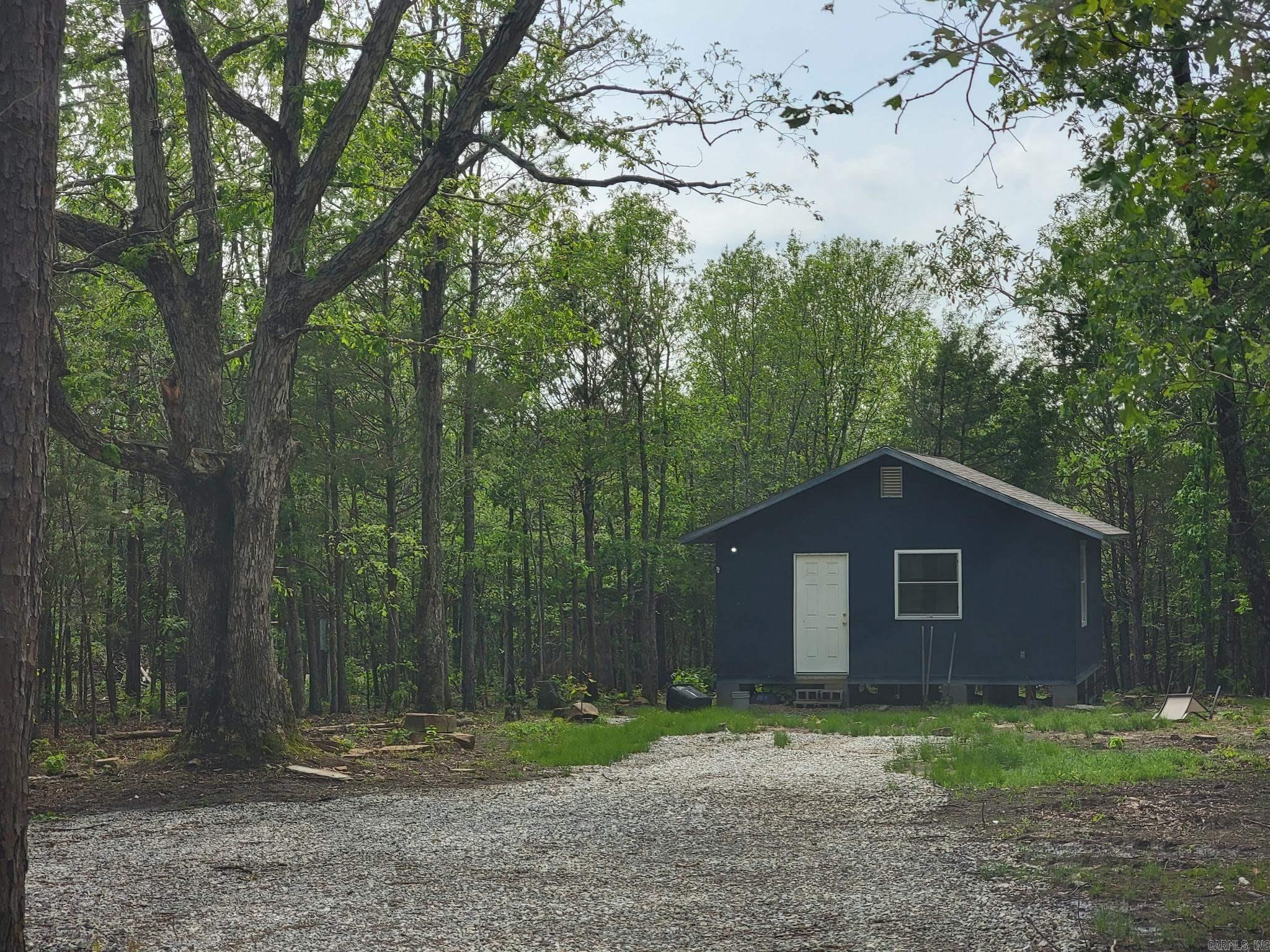 1472 B Petters Road  Mountain View, AR
