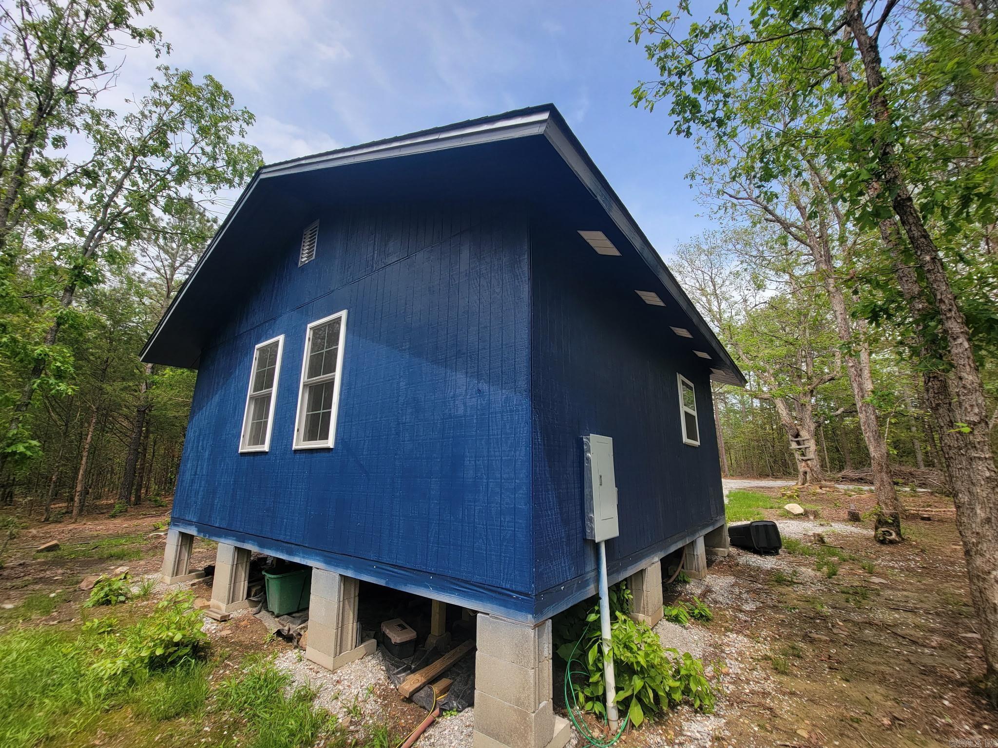 1472 B Petters Road  Mountain View, AR
