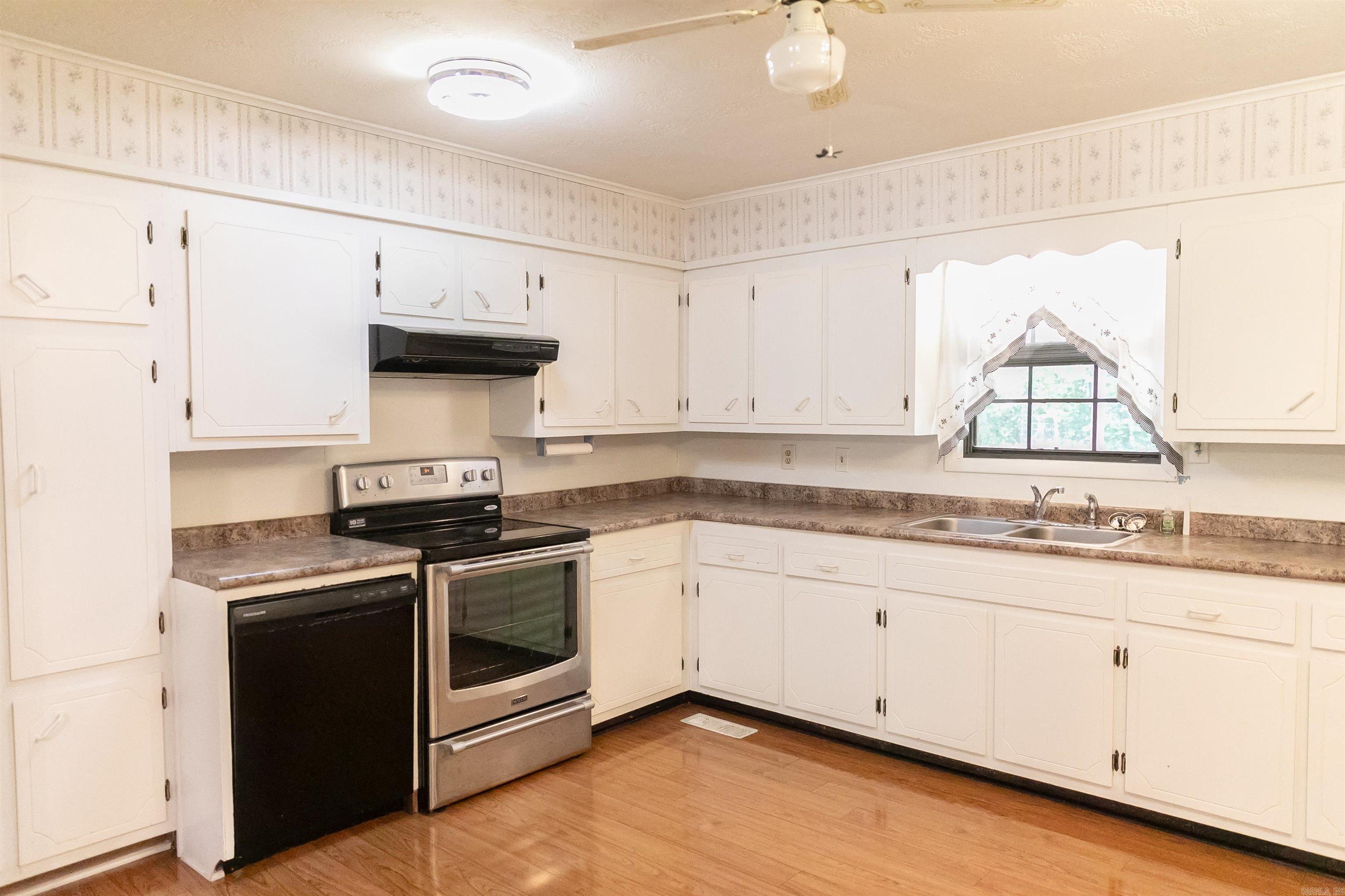 1207 W Unity  Paragould, AR