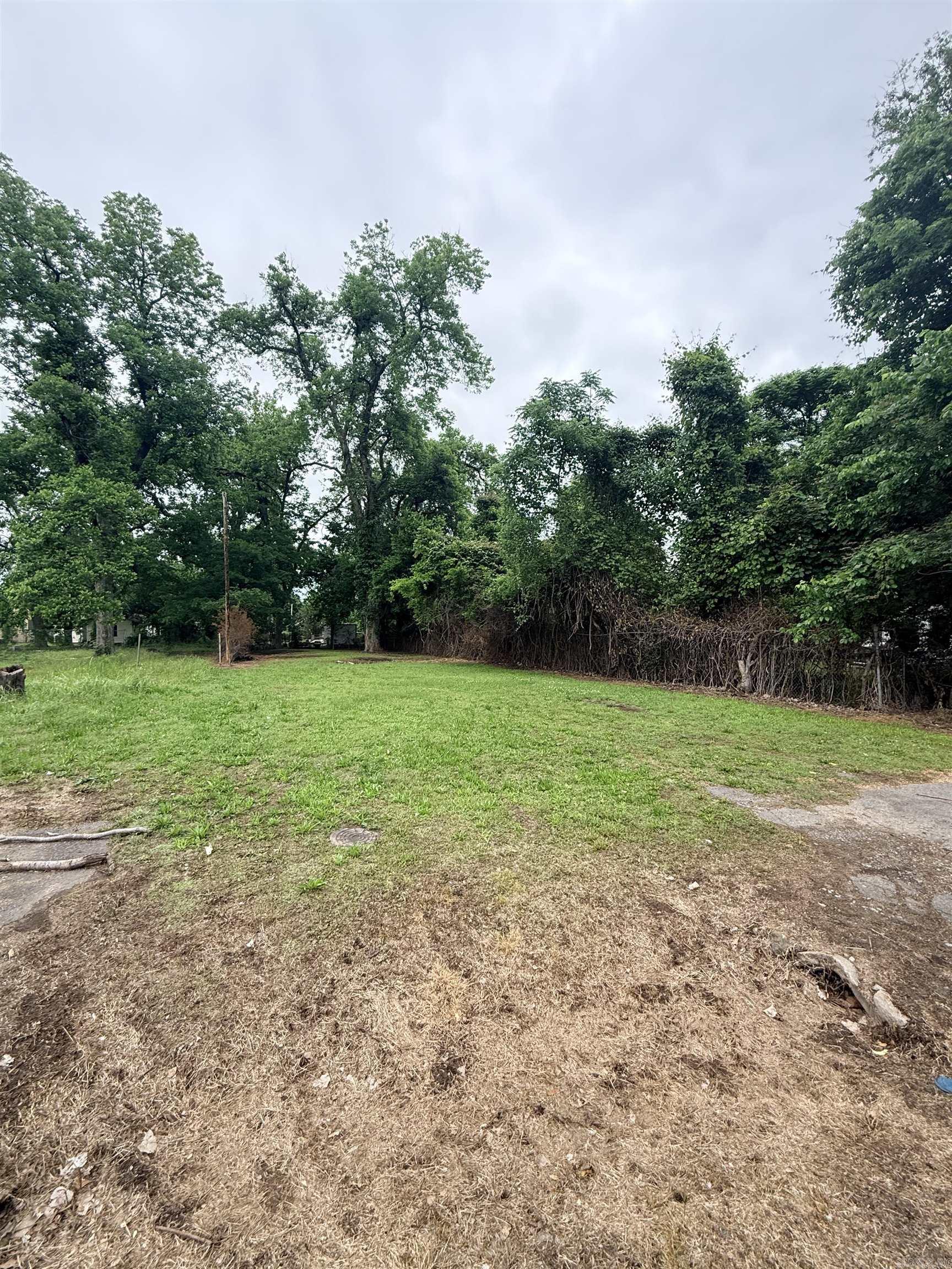 2010 E 7th  Little Rock, AR