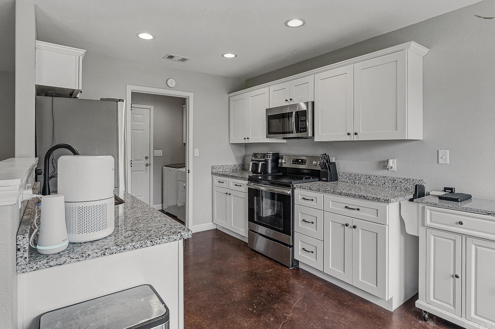 111 Cameron  Brookland, AR