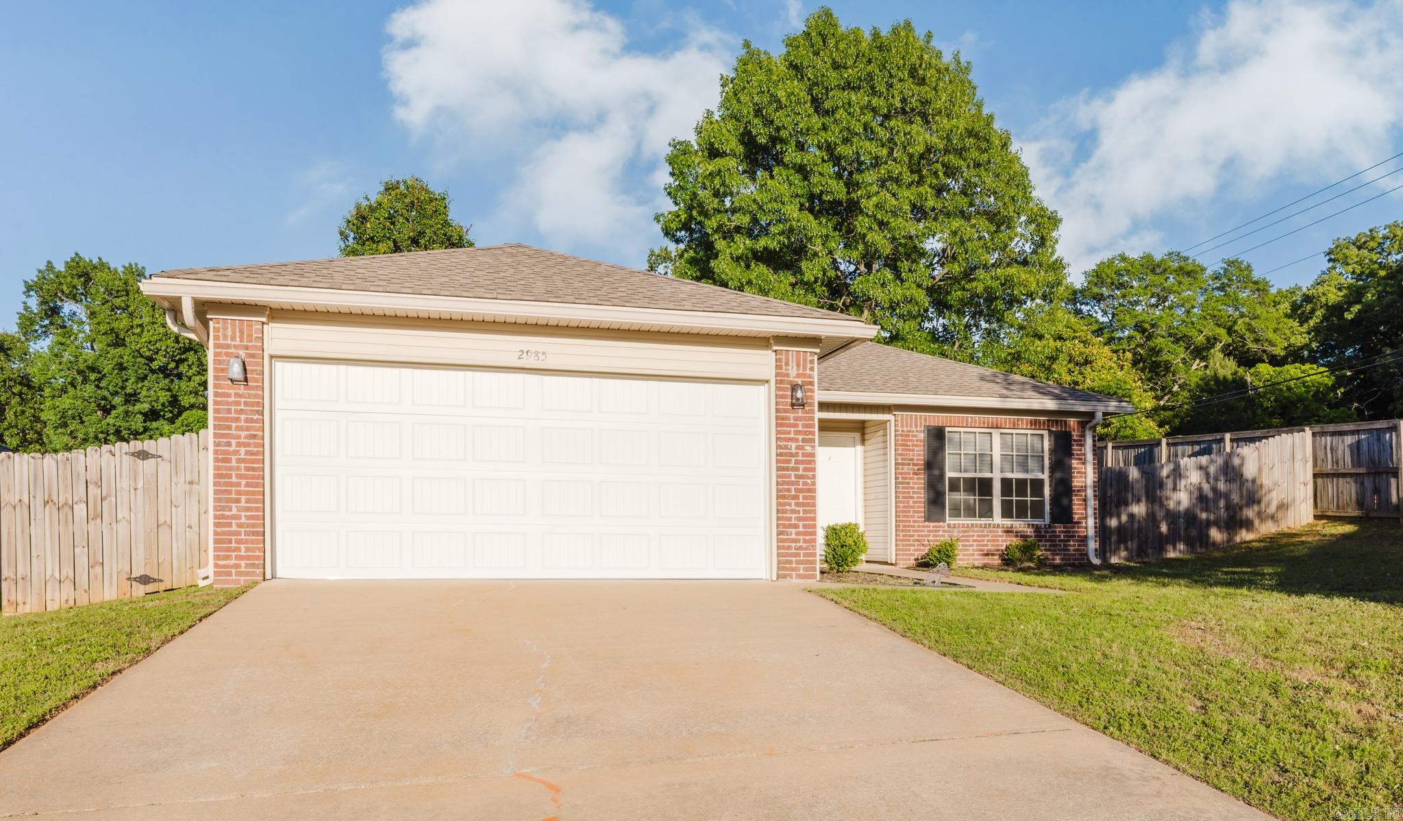 2985 Wildwood Dr  Benton, AR