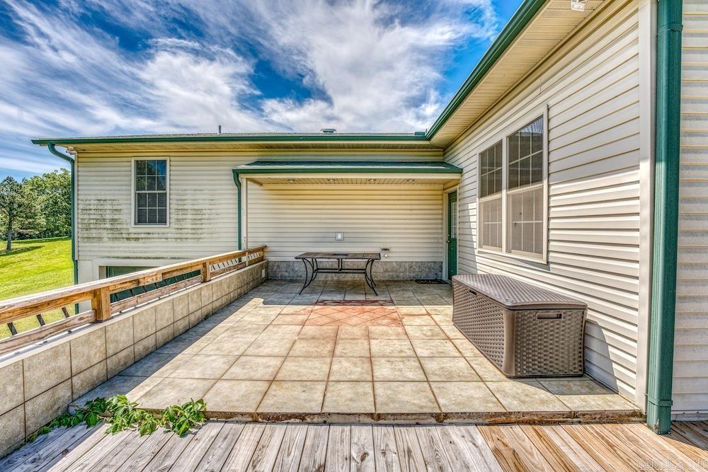 8296 W HWY 14  Omaha, AR