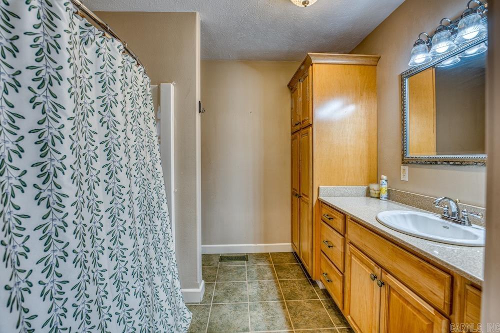 8296 W HWY 14  Omaha, AR