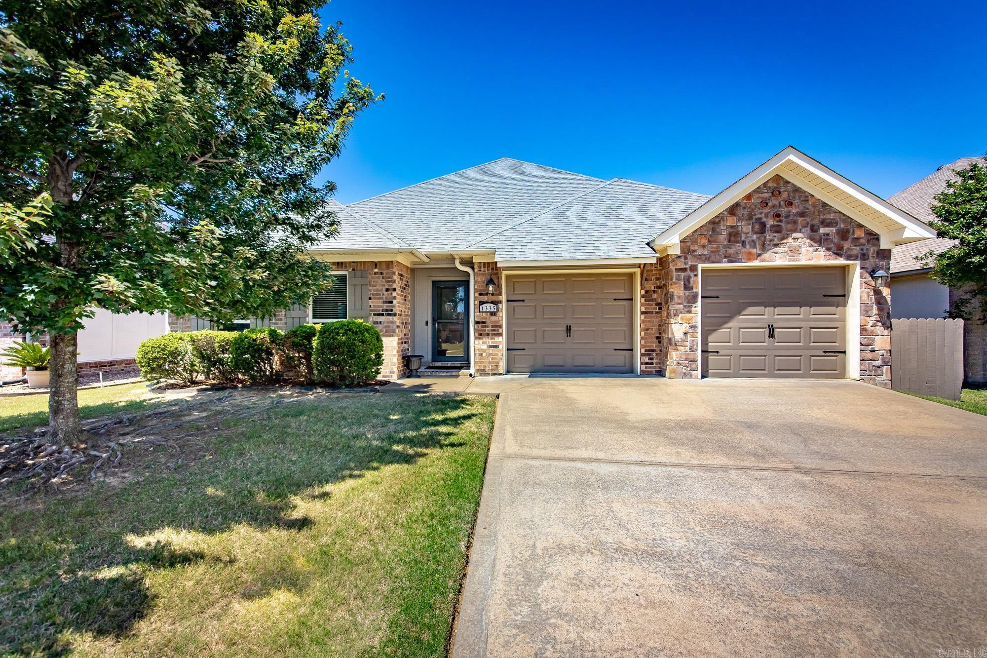 1335 Bobali  Conway, AR