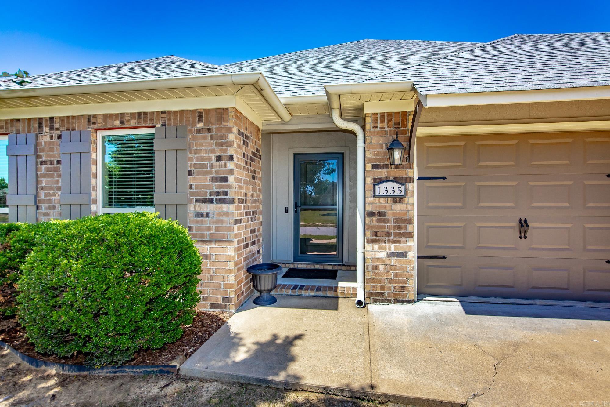 1335 Bobali  Conway, AR