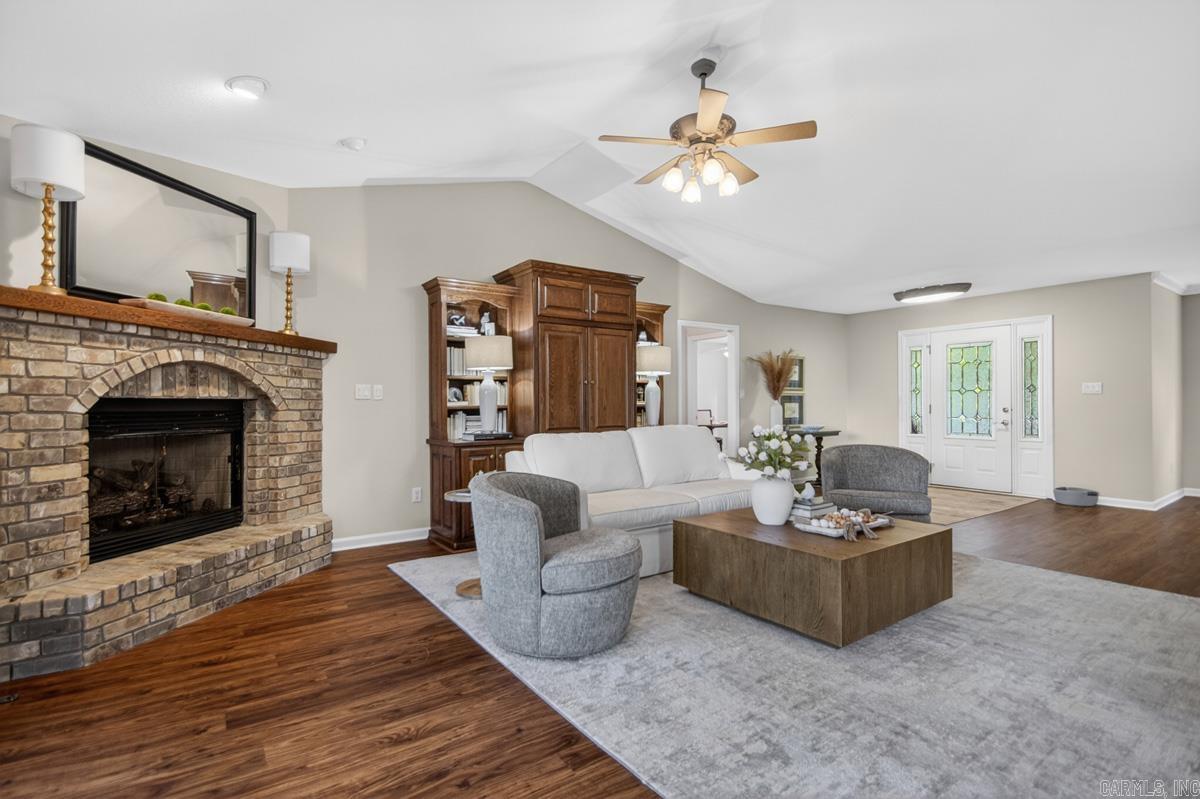 10 Dominar  Hot Springs Village, AR