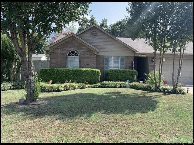 2301 Lakeshore  Bryant, AR
