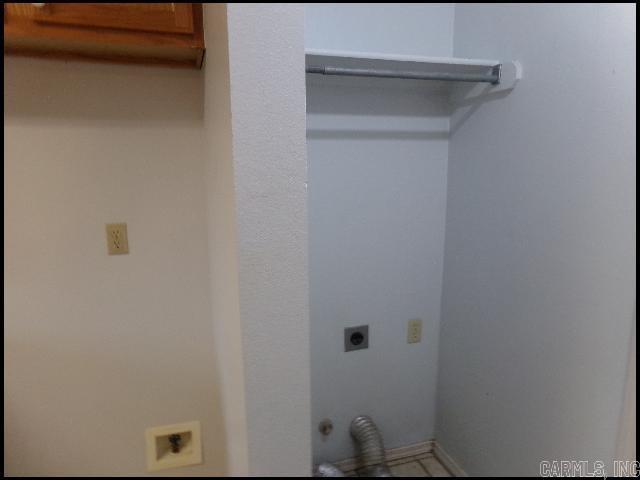 2301 Lakeshore  Bryant, AR