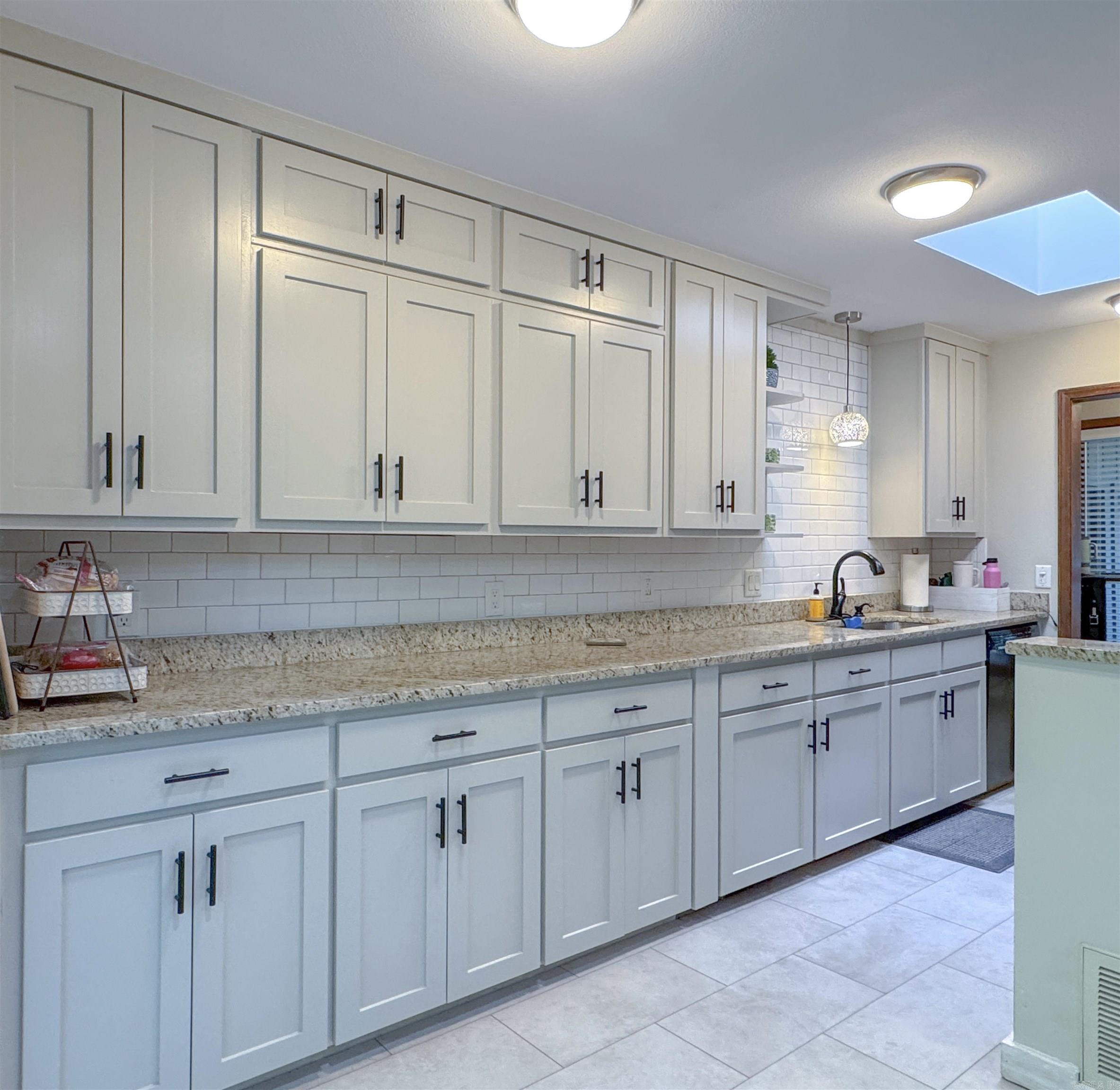 8 Castellon  Hot Springs Village, AR