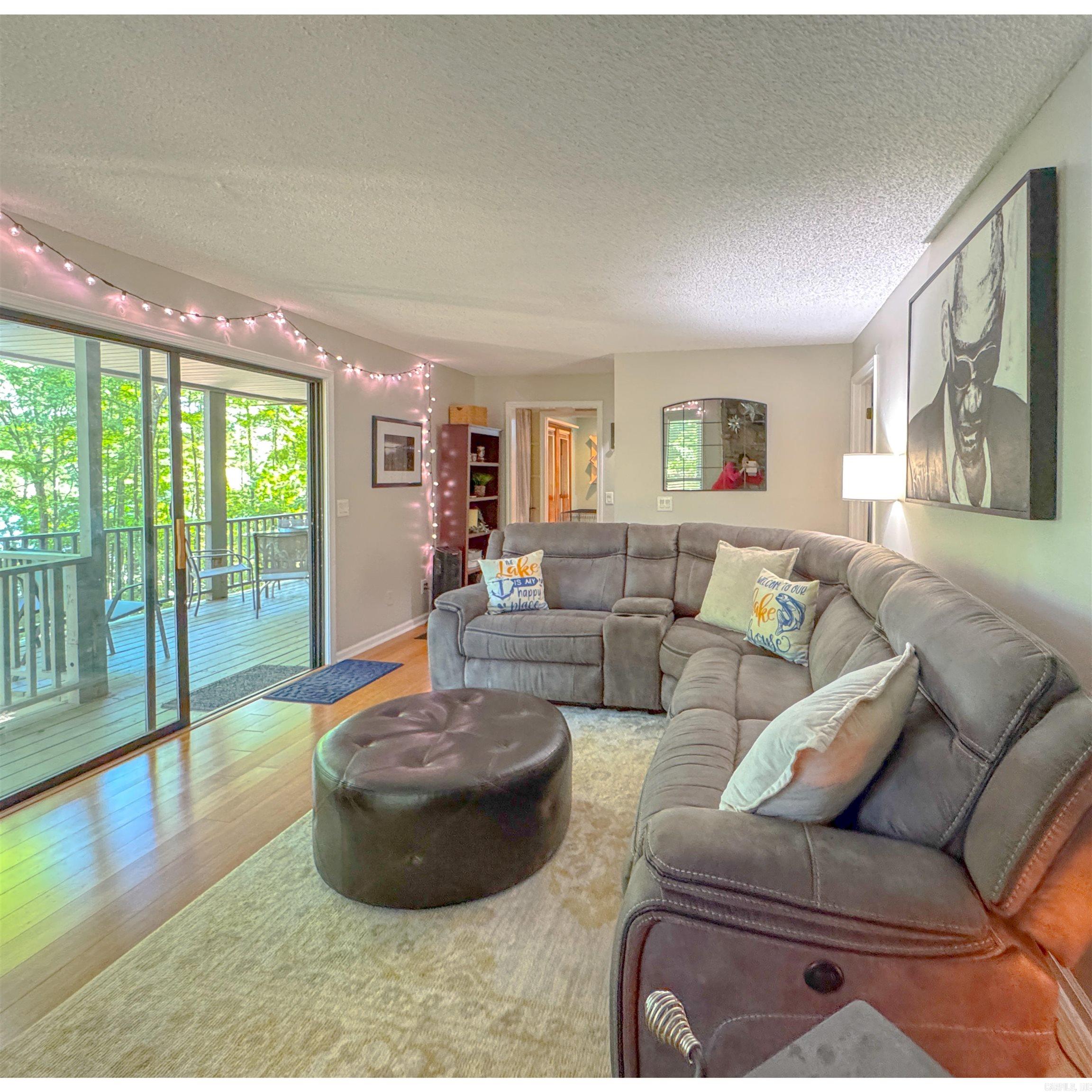 8 Castellon  Hot Springs Village, AR