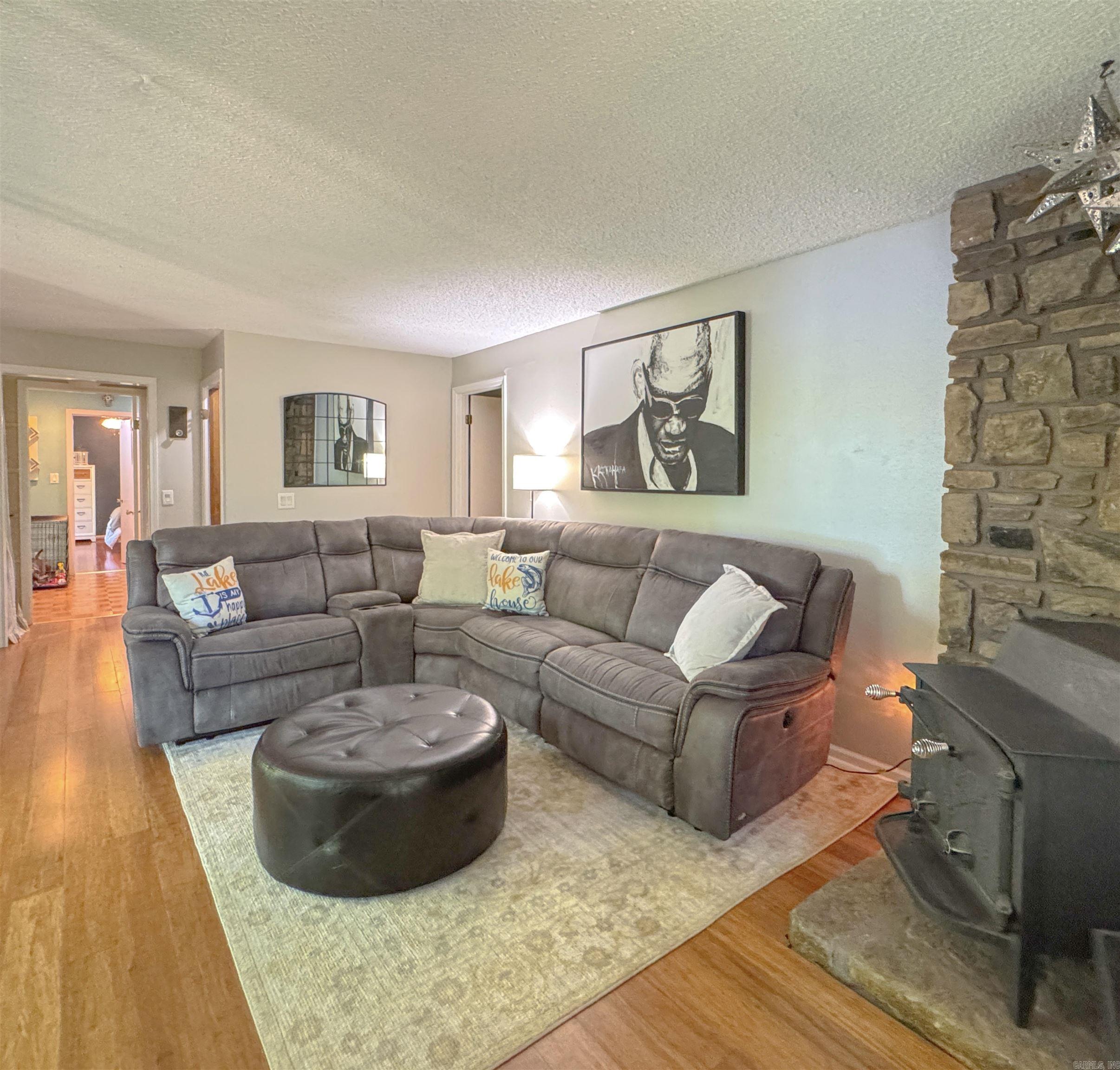 8 Castellon  Hot Springs Village, AR