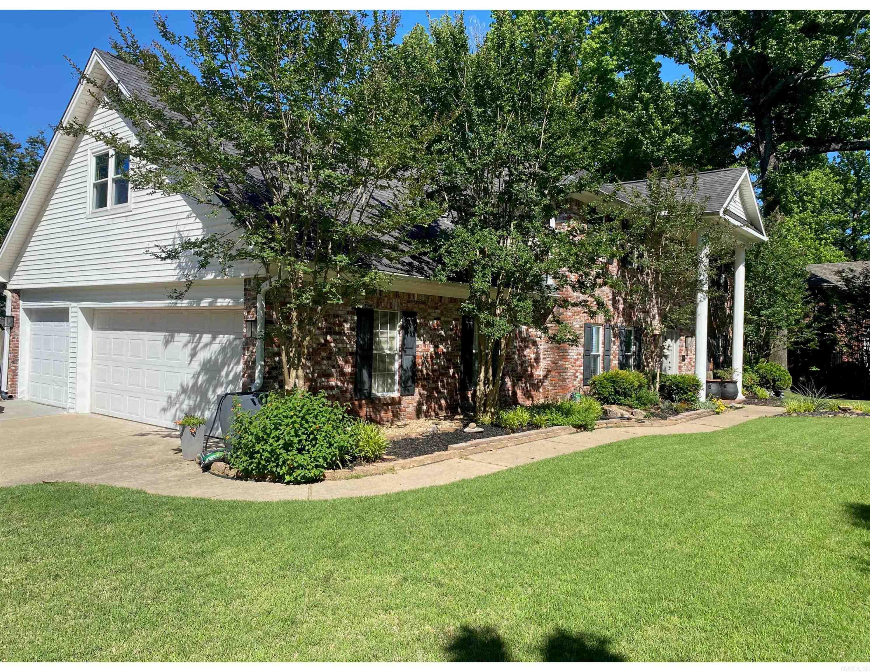 11 Riverwood Place  Maumelle, AR