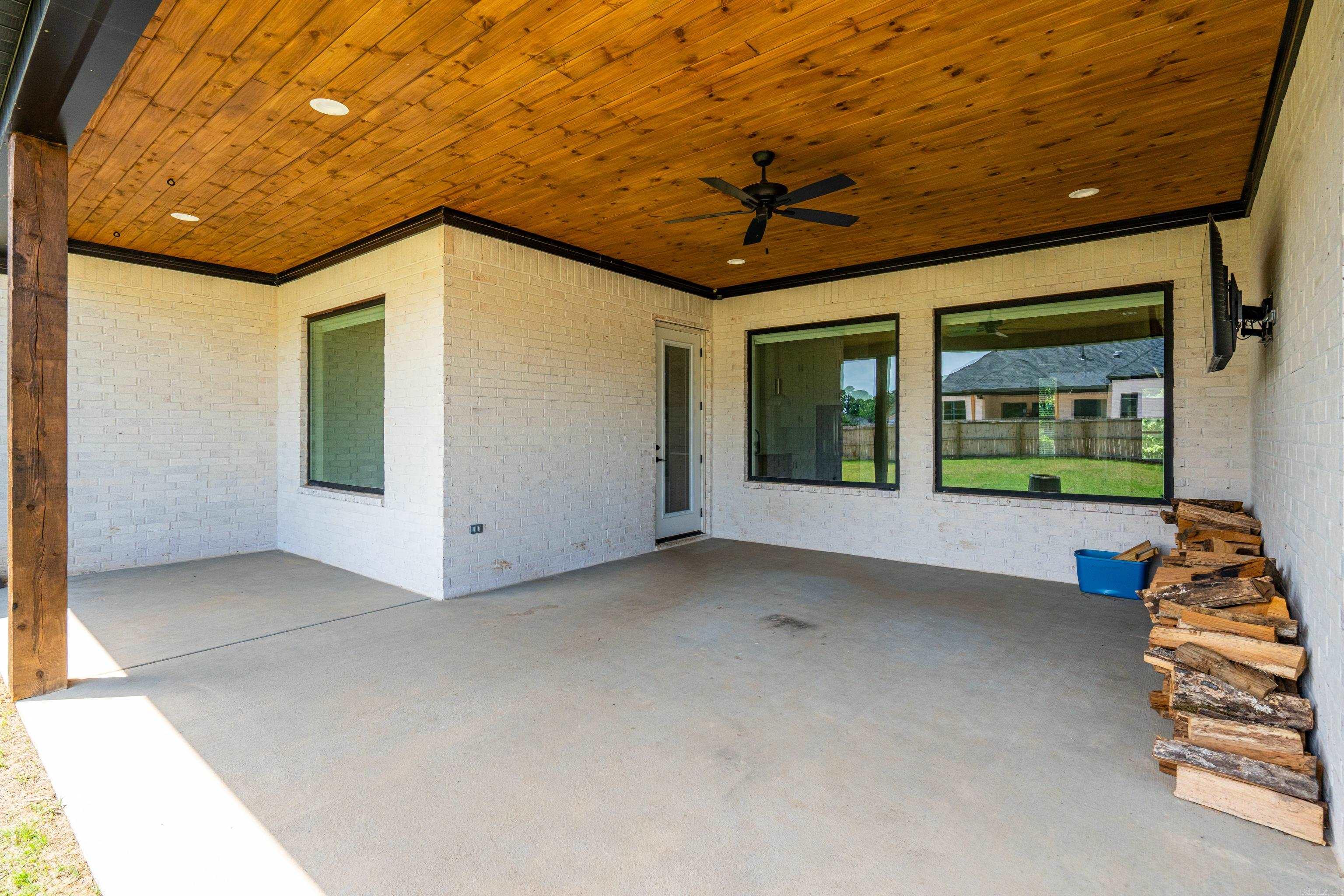 6154 Majestic Waters  Benton, AR