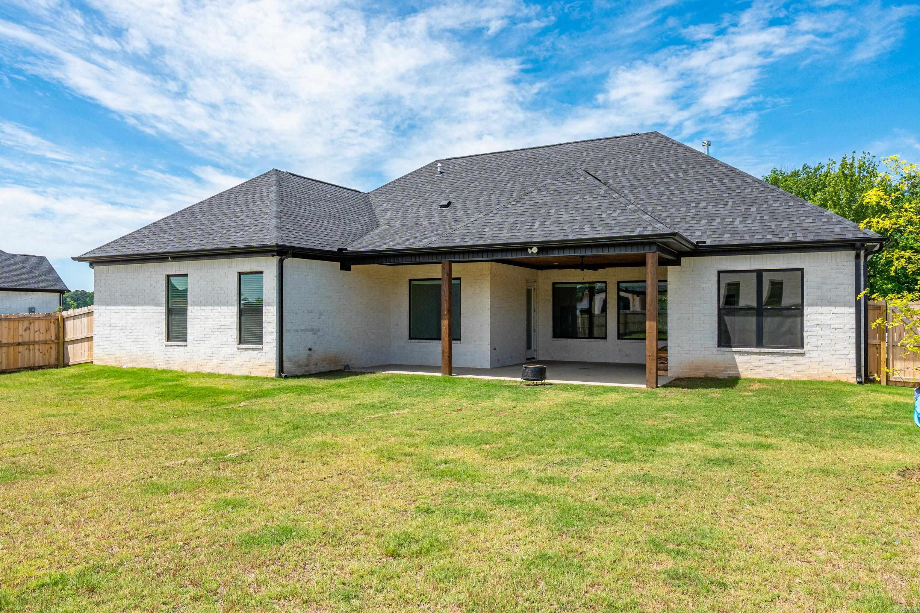 6154 Majestic Waters  Benton, AR